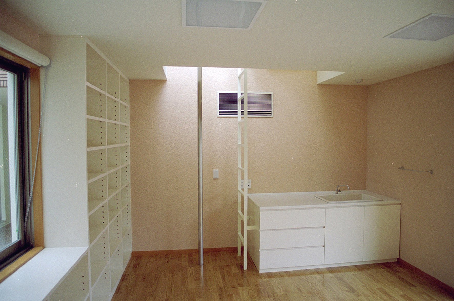 Lucent Court 多目的室.jpg