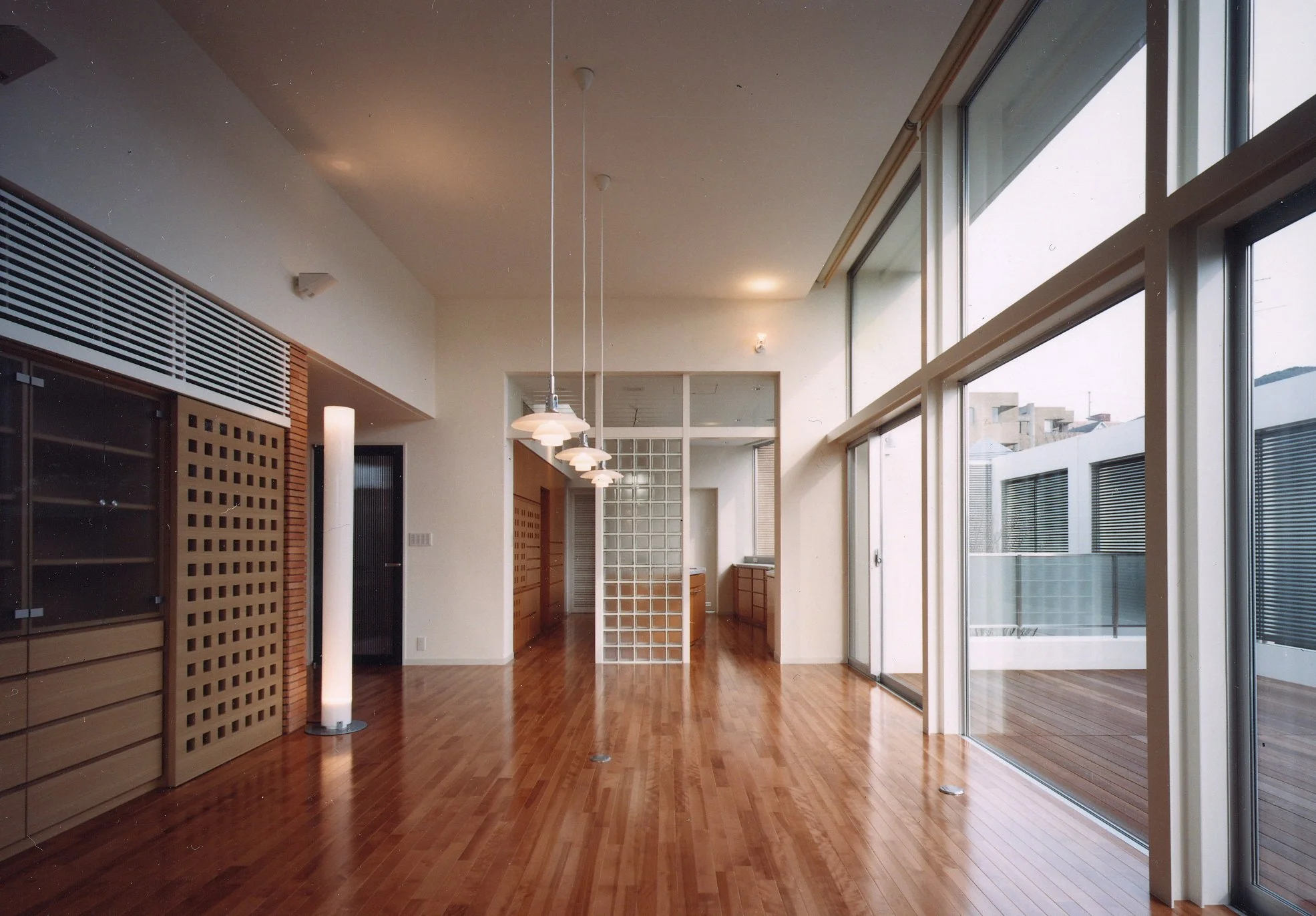 HillHouse 食堂02.jpg