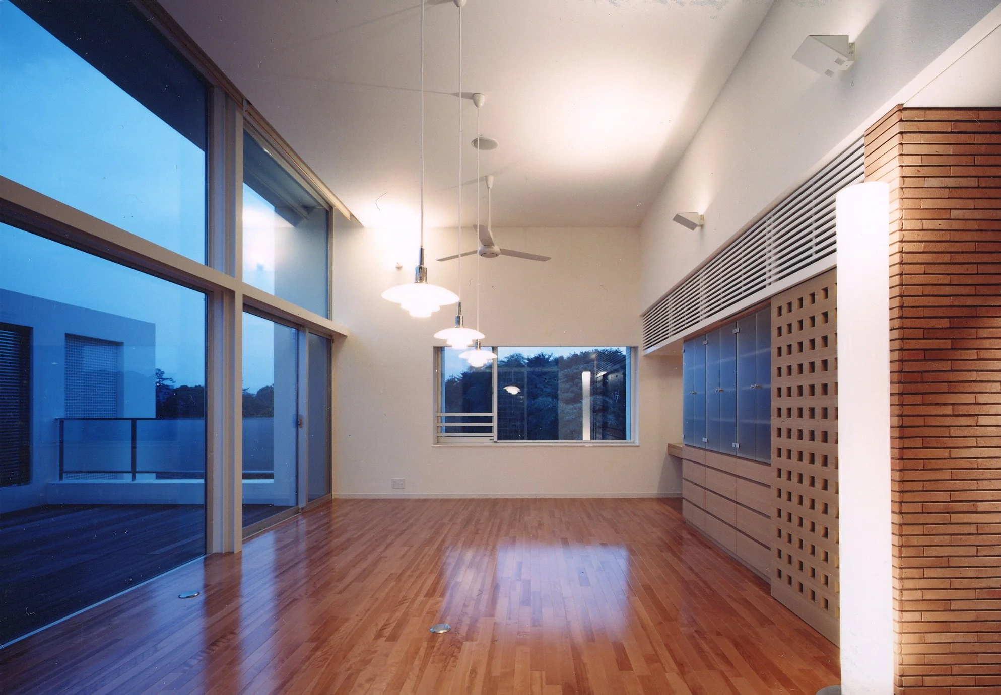HillHouse 食堂03.jpg