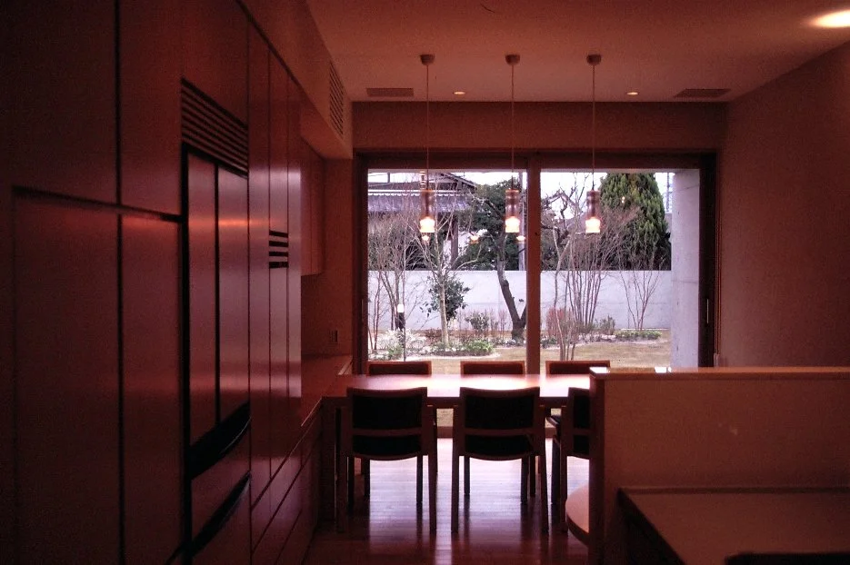 SQUARE COURT 台所より食堂2.jpg