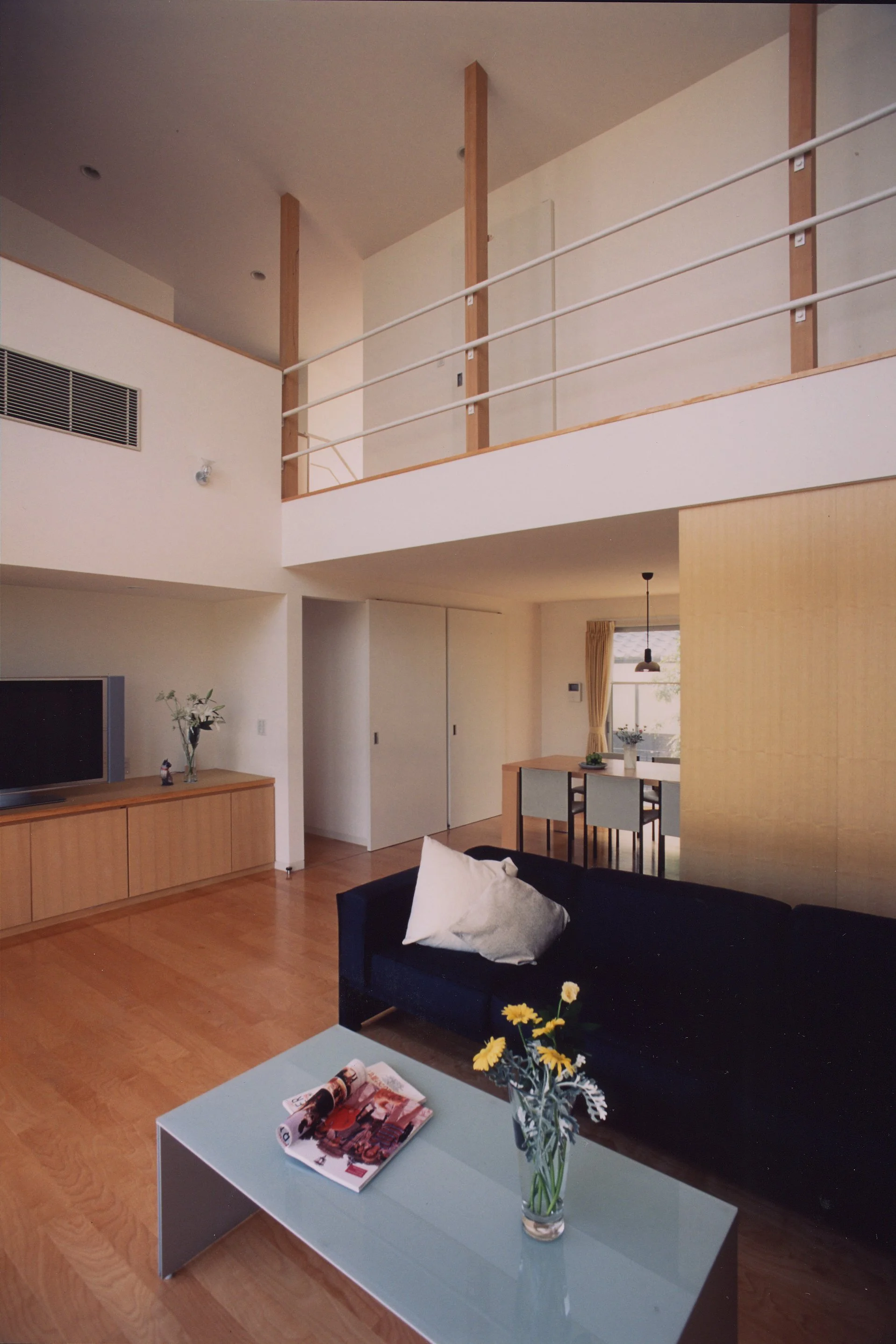 TwinHouse1 居間吹き抜け8.jpg