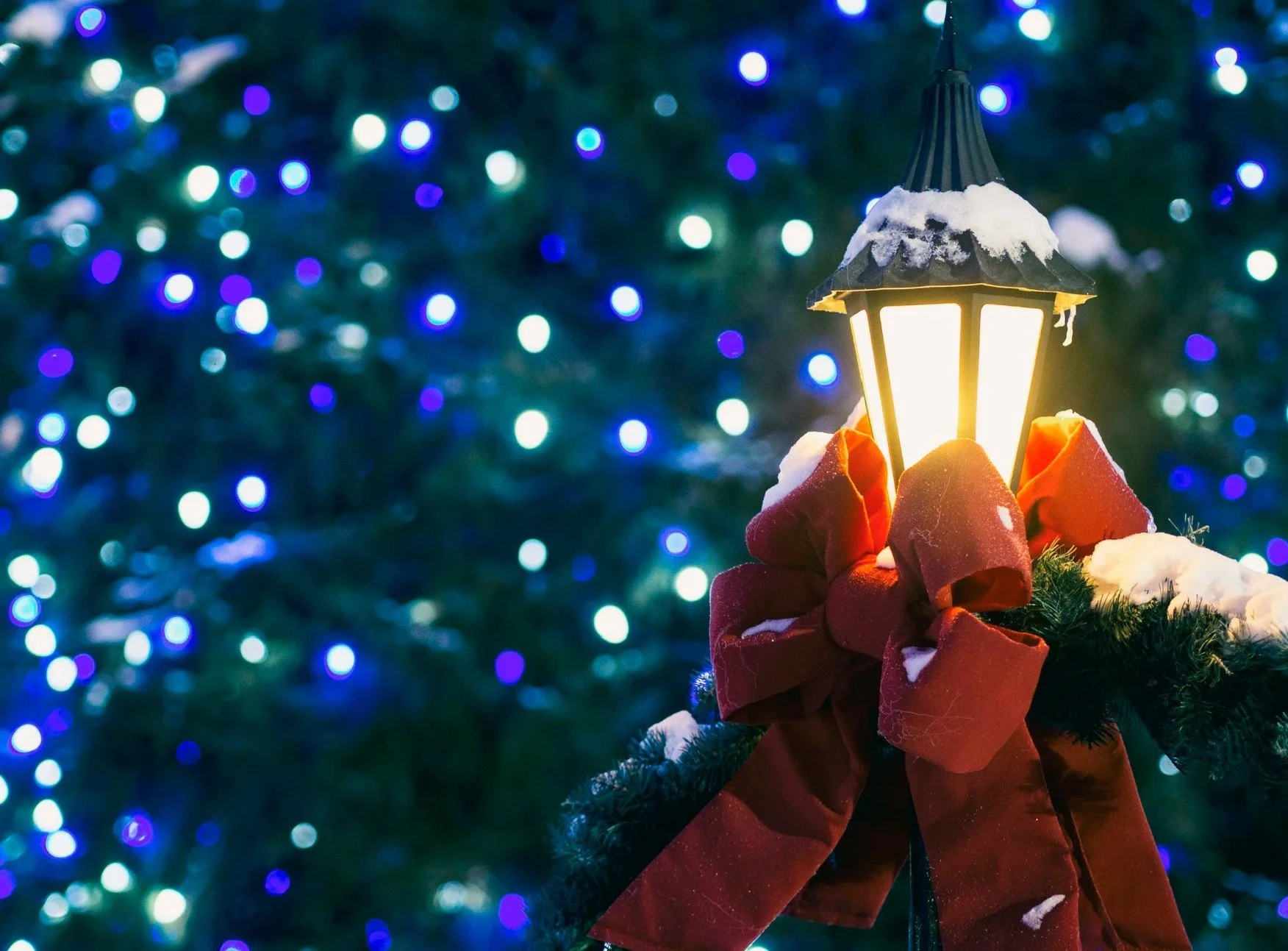 Celebrate the Holidays in Indianapolis: Festive Fun for Everyone