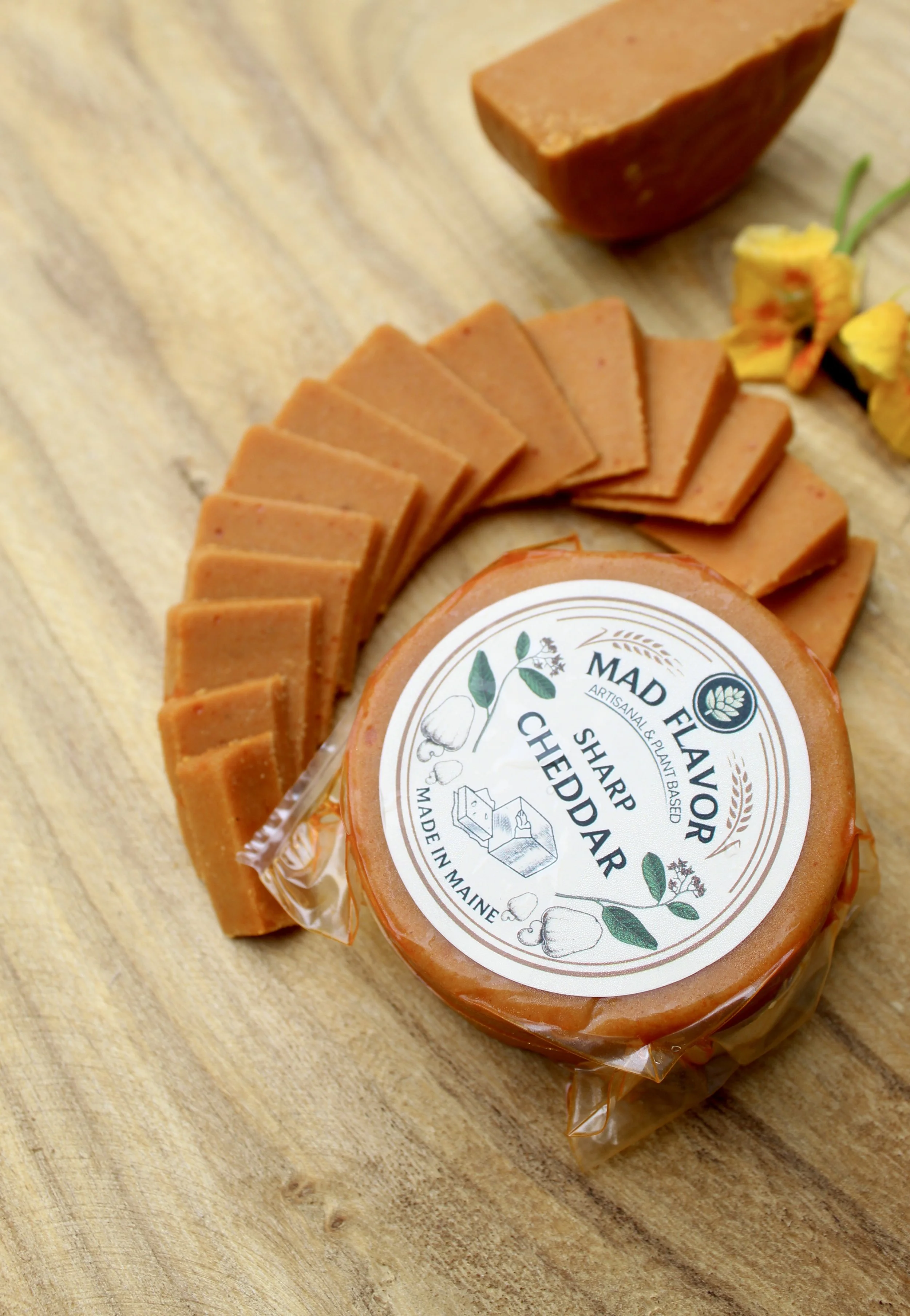 plant-based cashew cheddar cheese