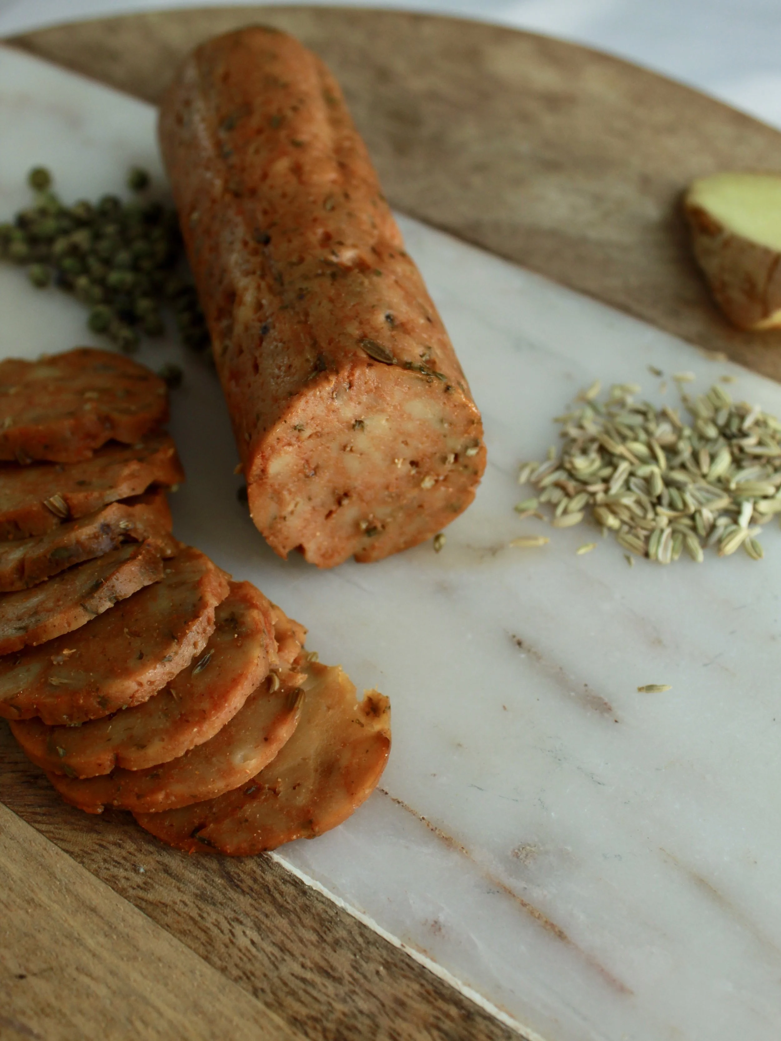 FENNEL GINGER SALAMI 1 .JPG
