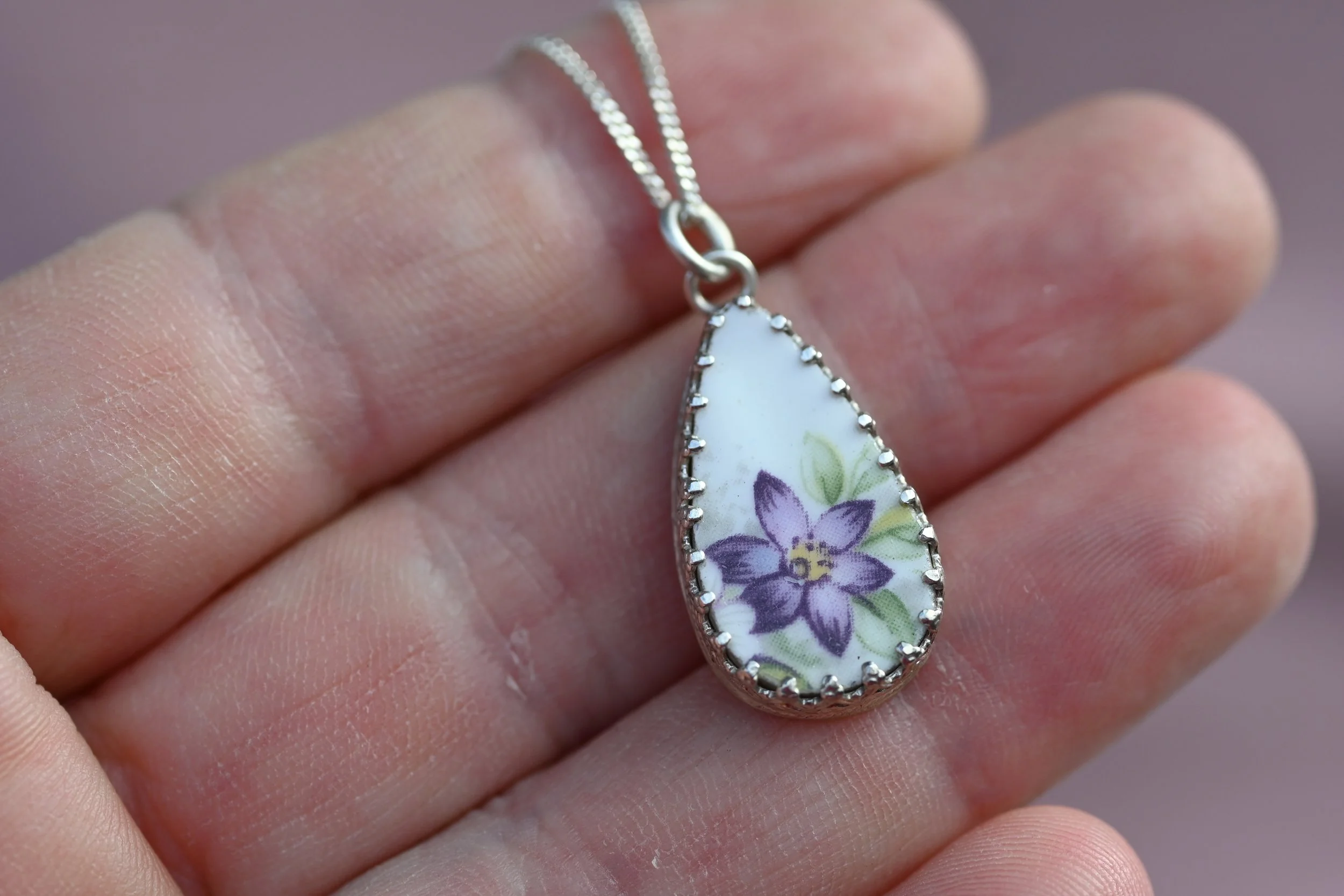 broken-china-necklace (18).jpg