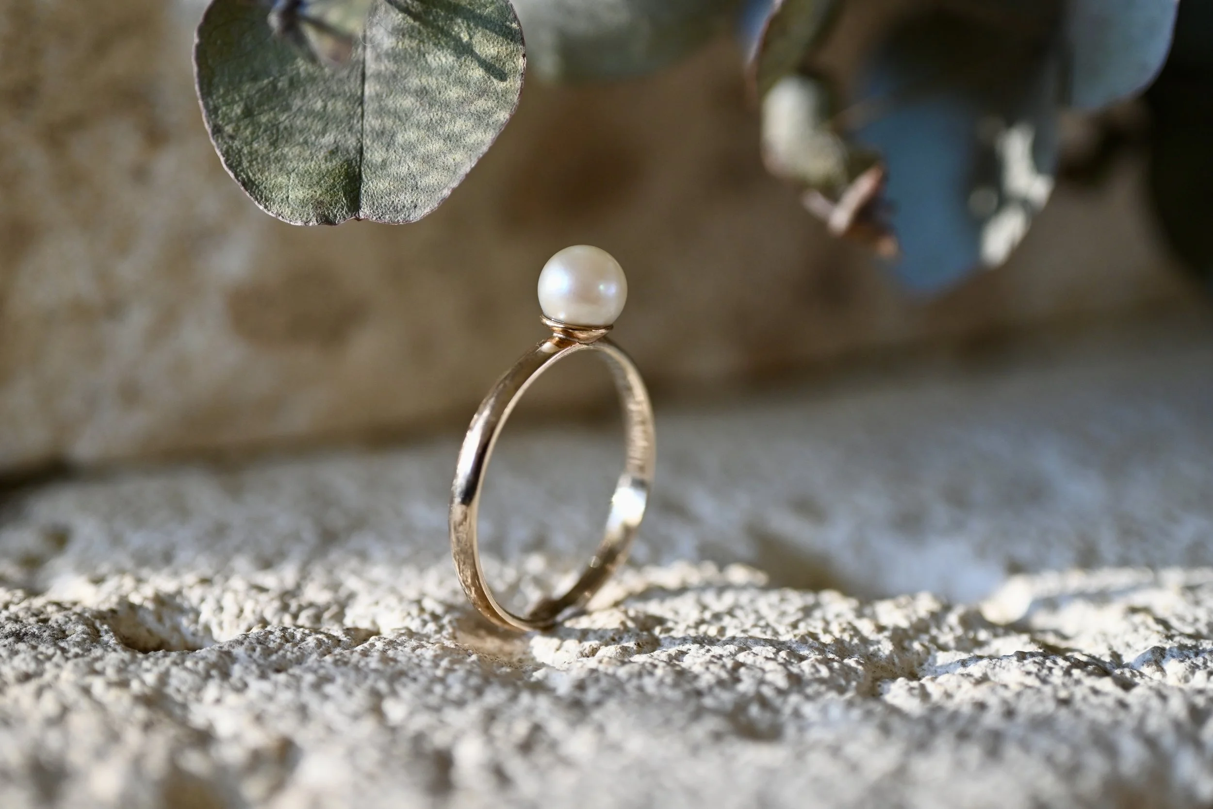 solid-gold-pearl-ring (4).jpg