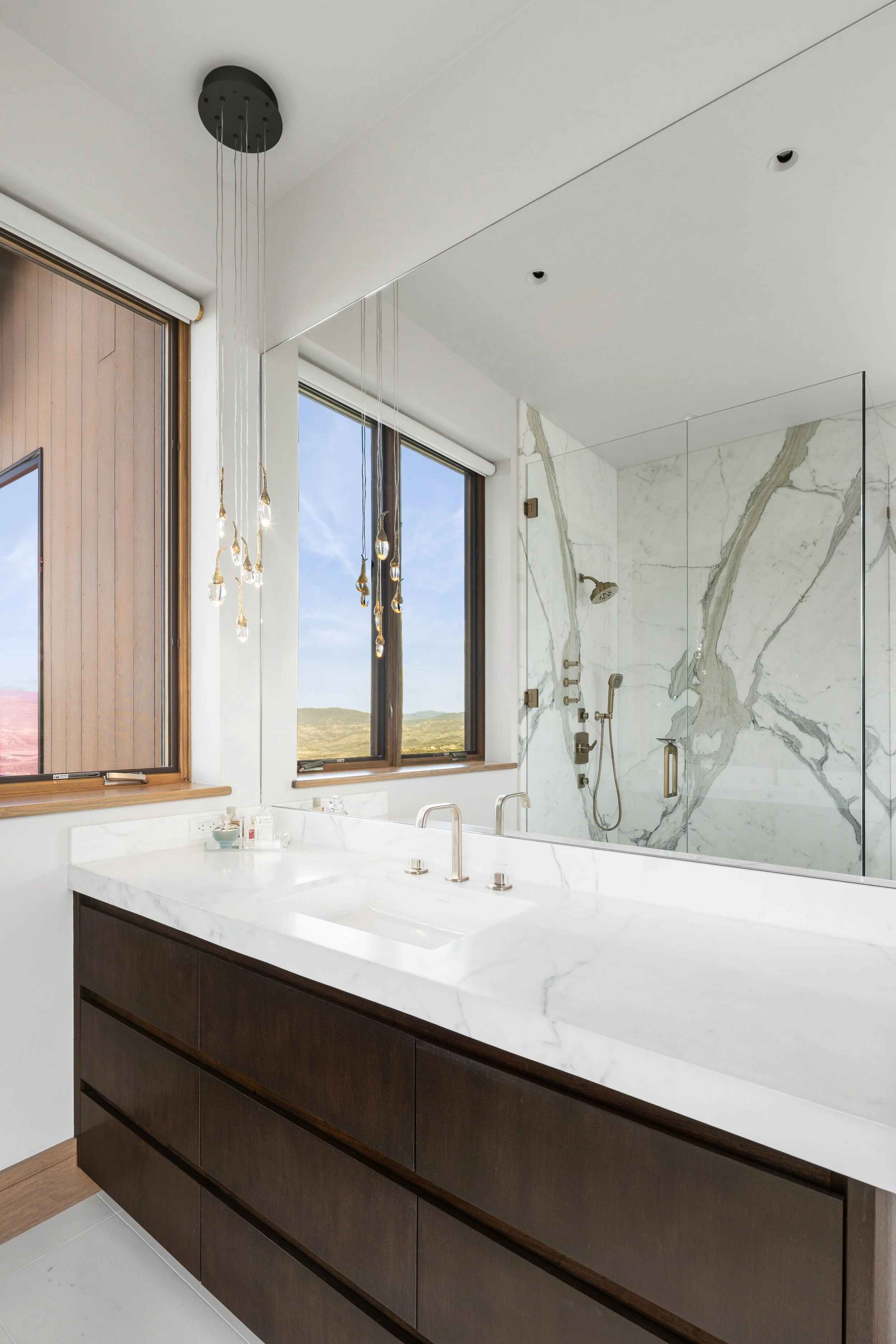 Primary bathroom 4.jpg
