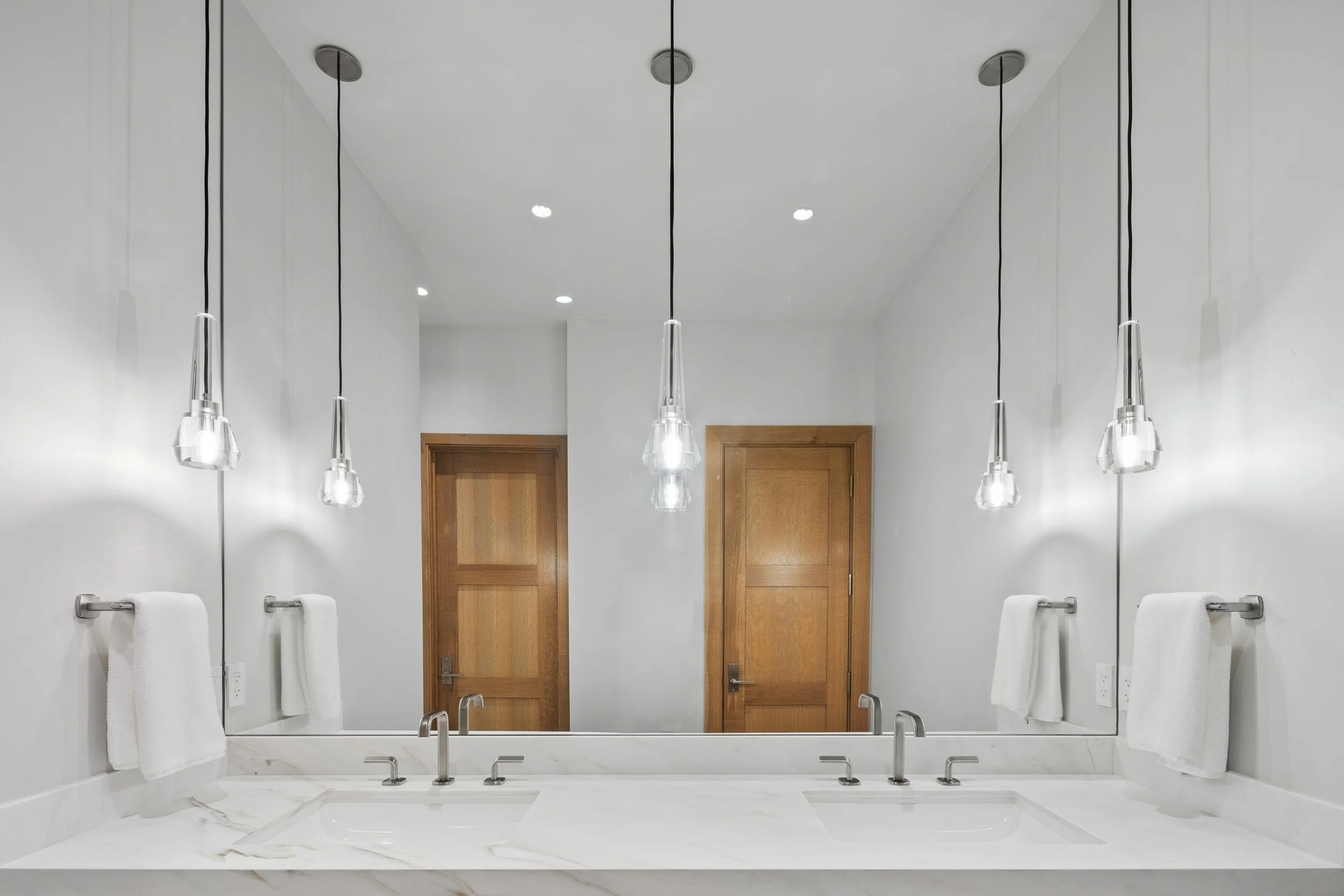 Bathroom A 3.jpg