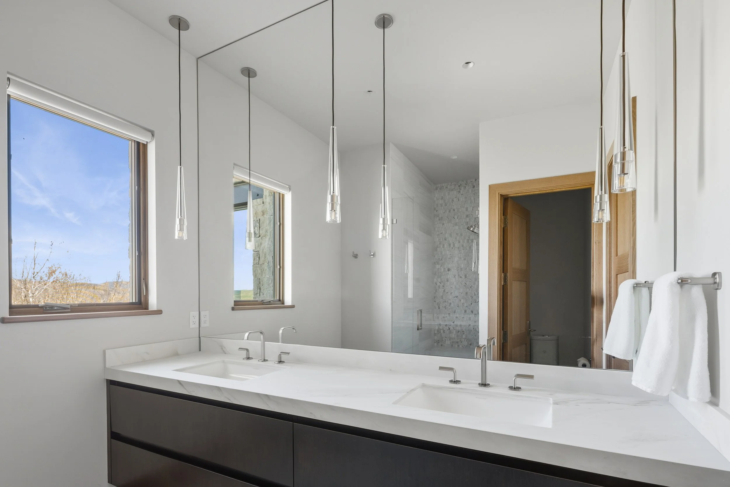 Bathroom A 1.jpg