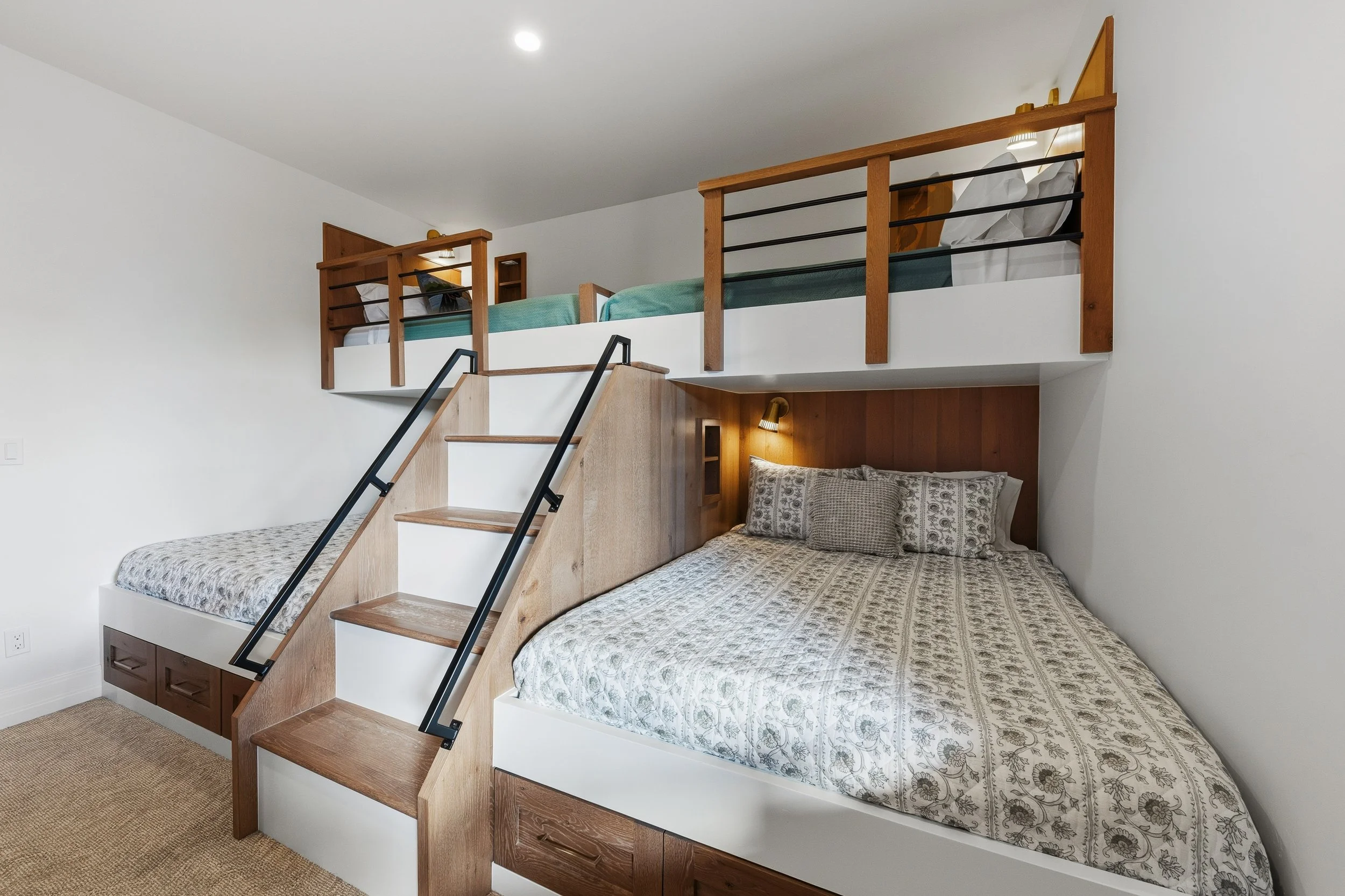 Bunk Beds(2).jpg