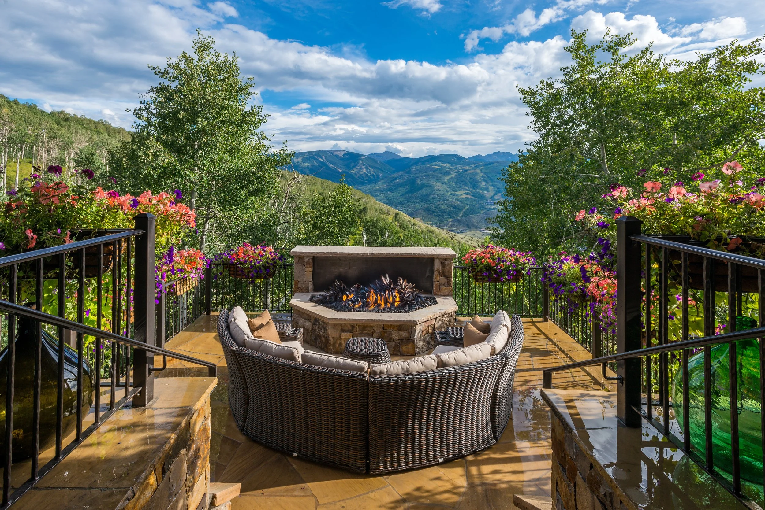 Exterior Fire Pit - Upper.jpg