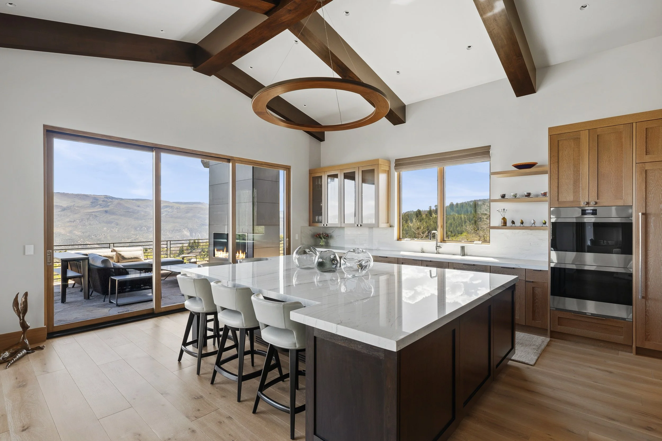 Kitchen 1.jpg