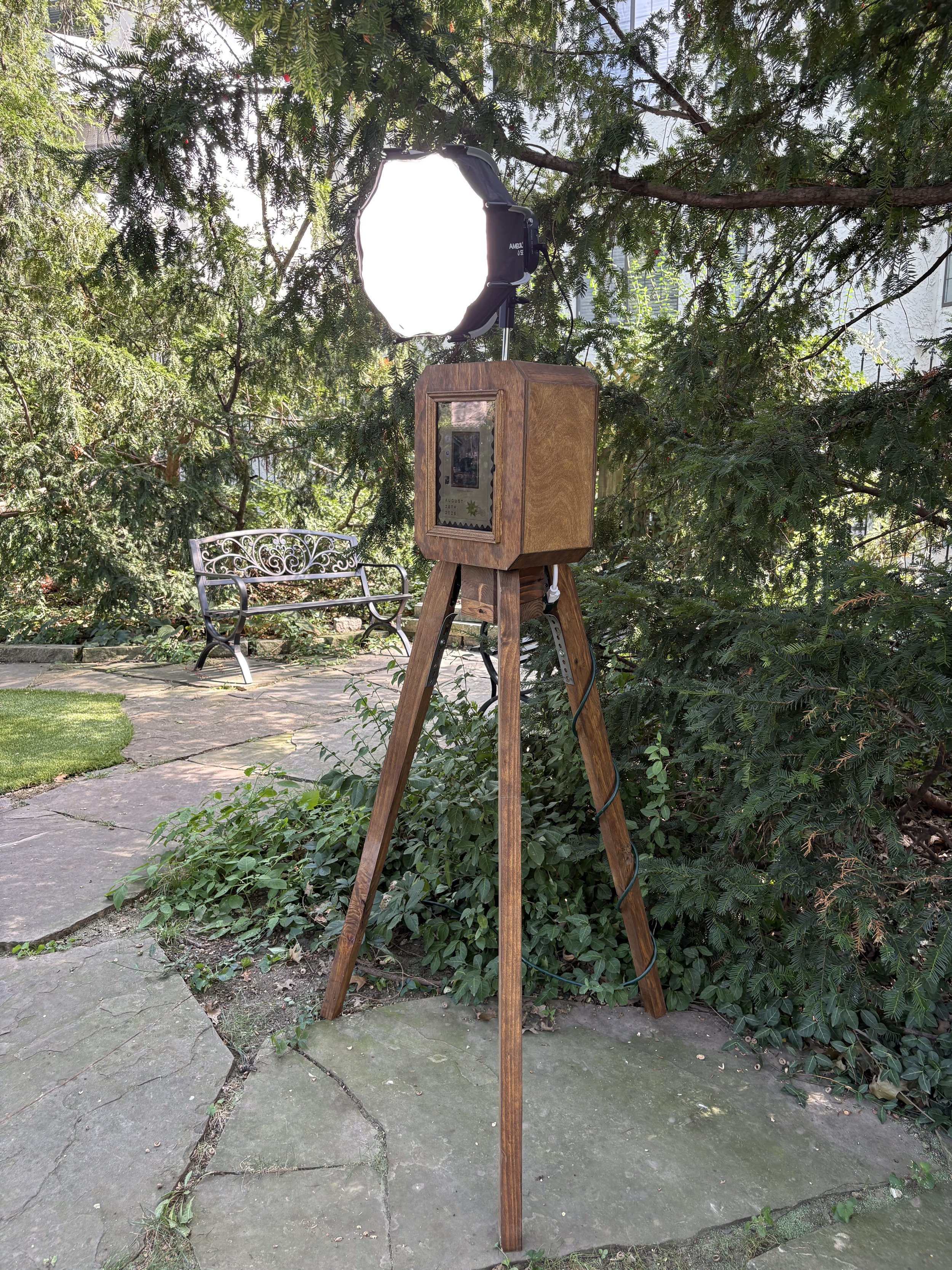 Unique digital retro photobooth