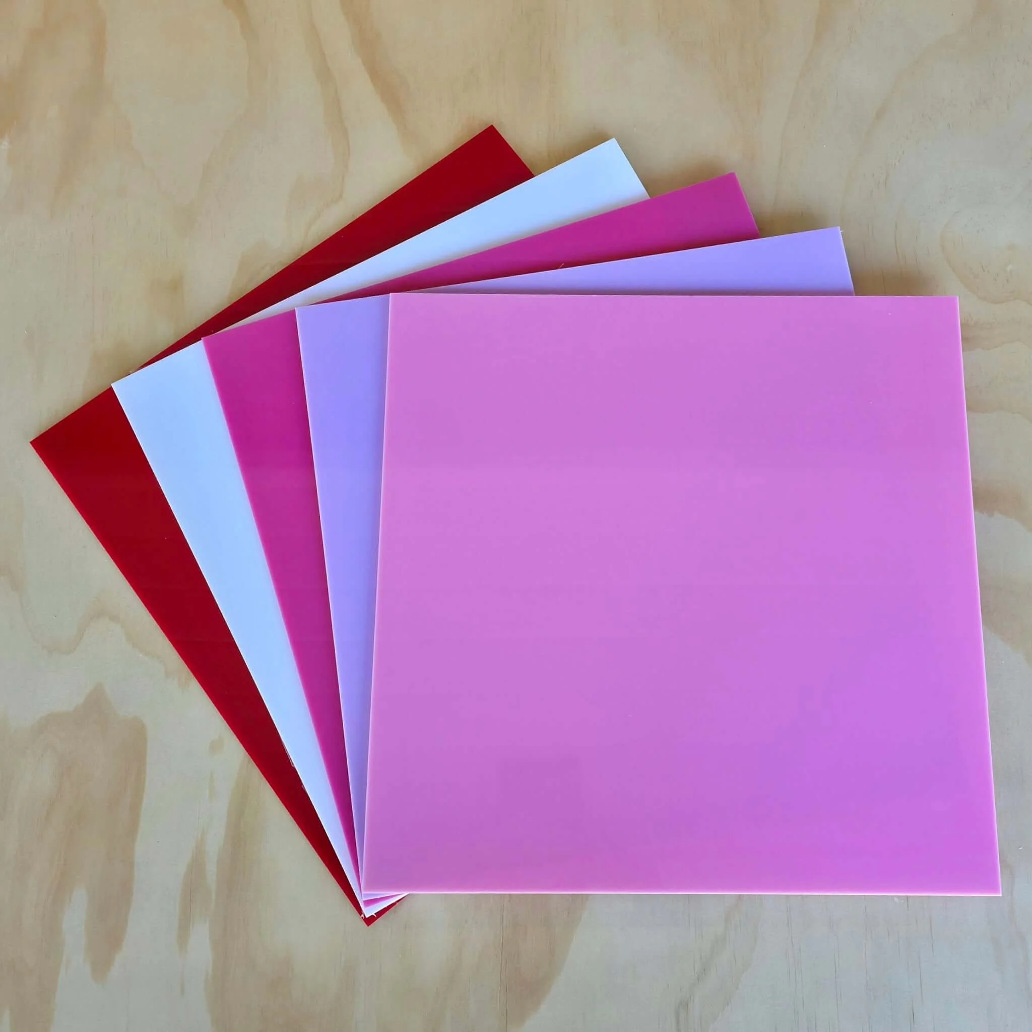 Girlfriends 5-Pack of Cast Acrylic Sheets
