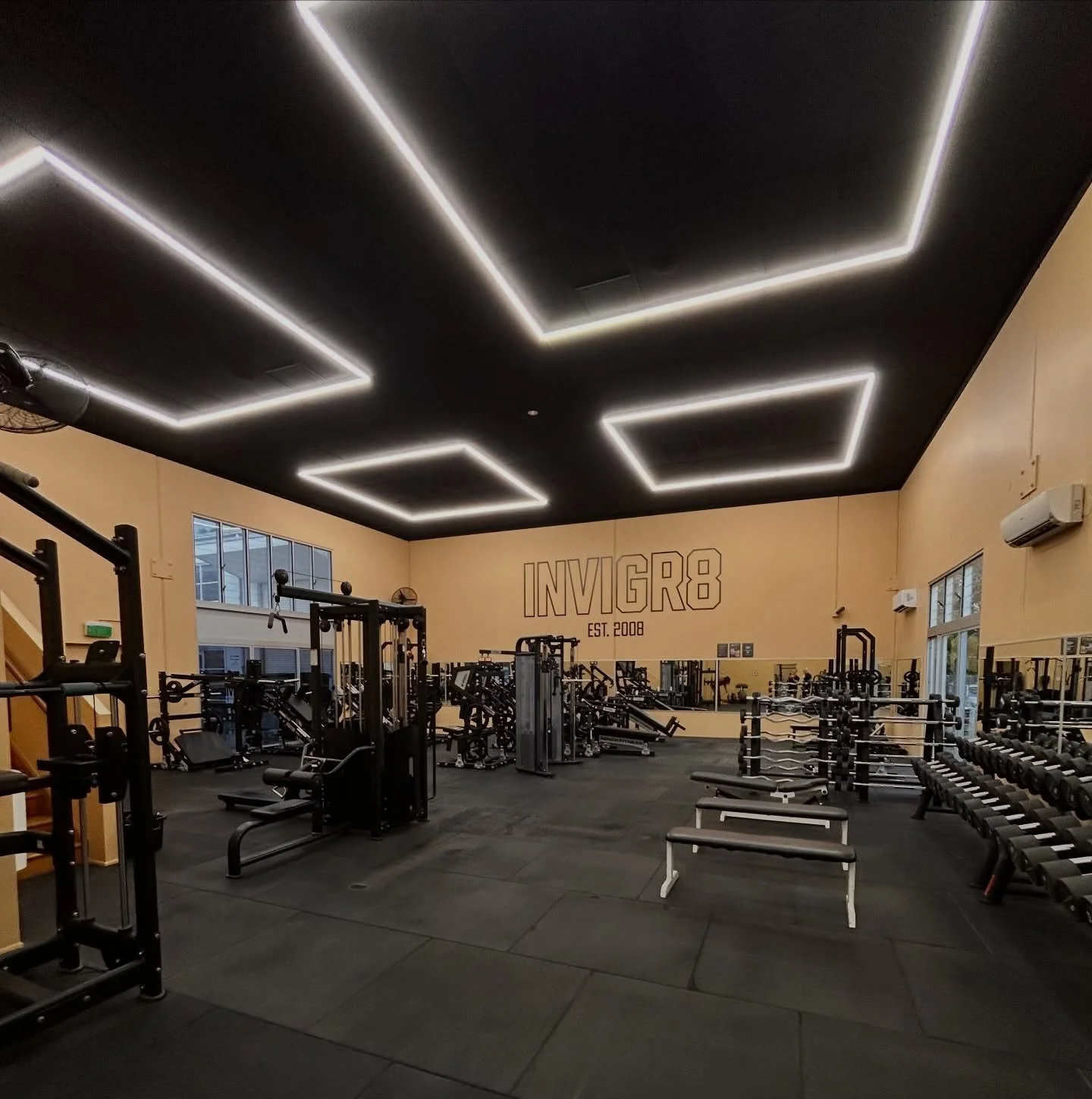 Our weights room has officially RE-OPENED!! 🔥 We hope you love the brand-new machines and upgraded space. We have a few more machines arriving within the next week, so make sure you keep your eyes peeled for the new additions!