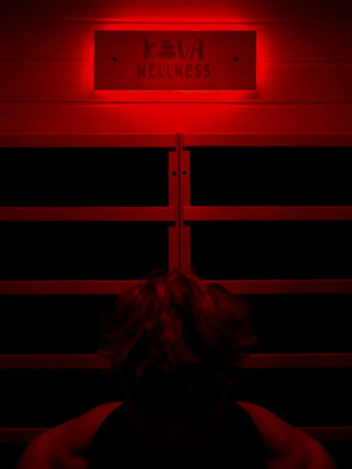 It&rsquo;s getting colder&hellip; but our sauna is still hot 🔥 Book your sauna session via the app! 🤩