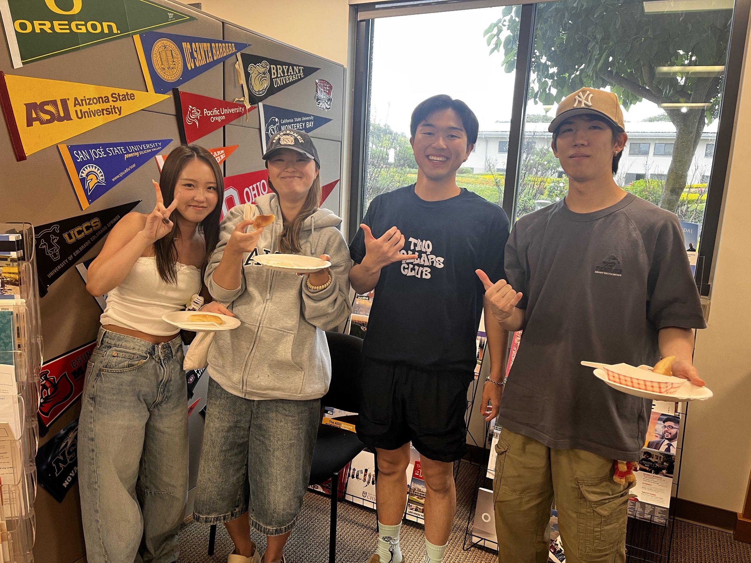 Students group photo in OSS