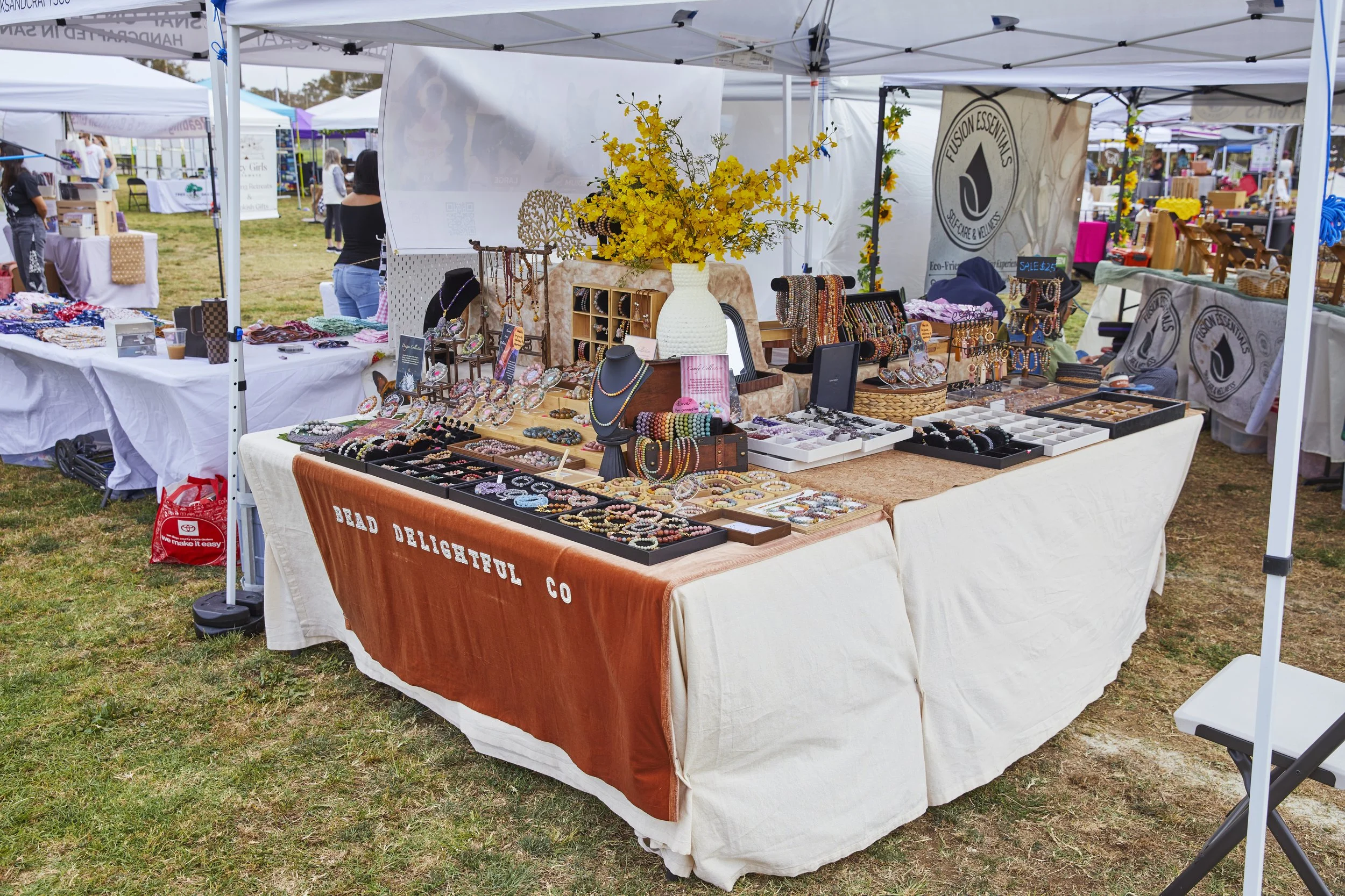 makers market booth