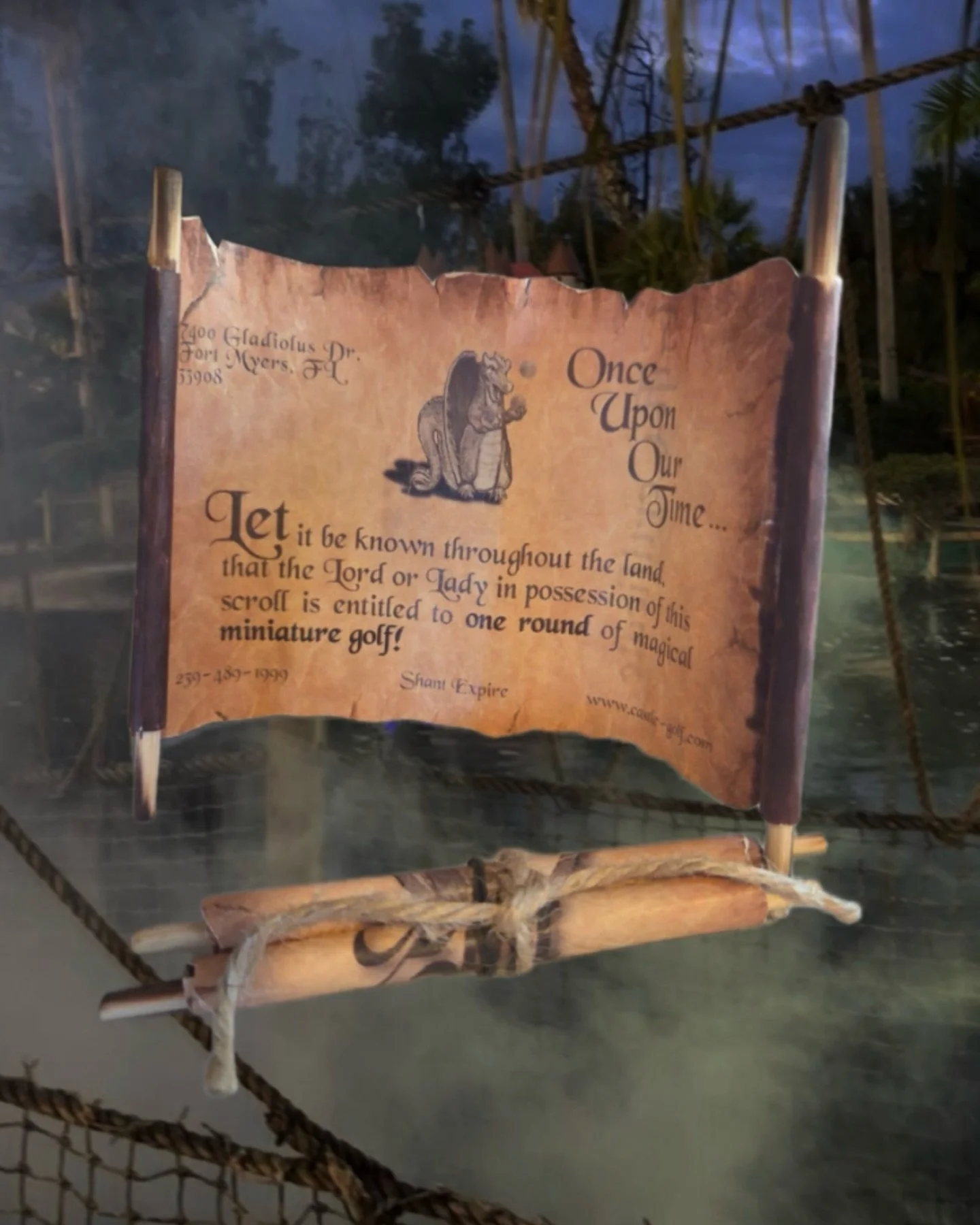 Our coolest custom design yet 👀👩🏽&zwj;💻 A scroll certificate for @castlegolf in Fort Myers, FL🌴⛳️

This was SO MUCH FUN to create! 📜

#graphicdesigner #sarasotaflorida #stpetefl #sarasotafl #customdesigns