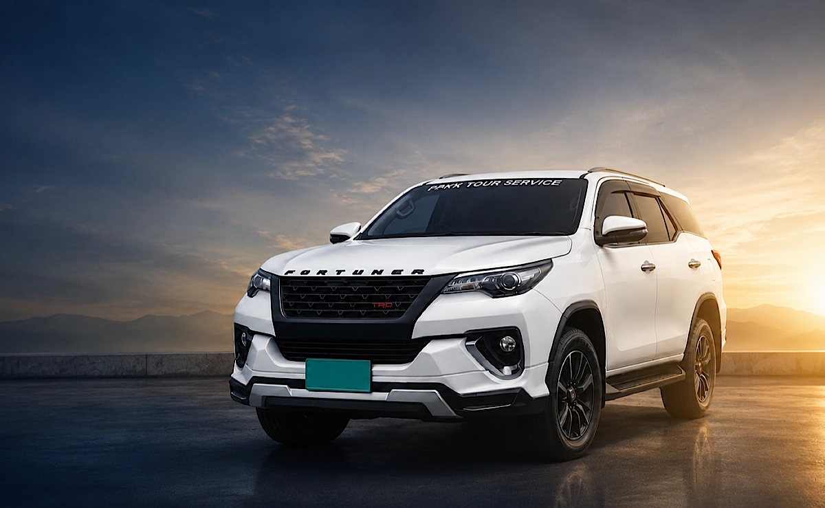 Panya Taxi Phuket Toyota Fortuner private driver and airport transfer