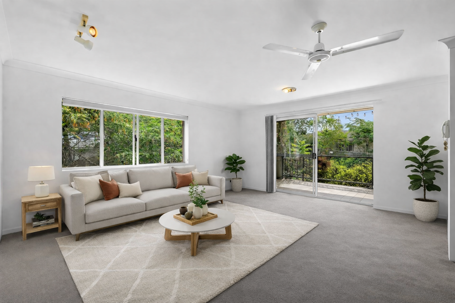 Living area at 10/23 Lucinda Street, Taringa