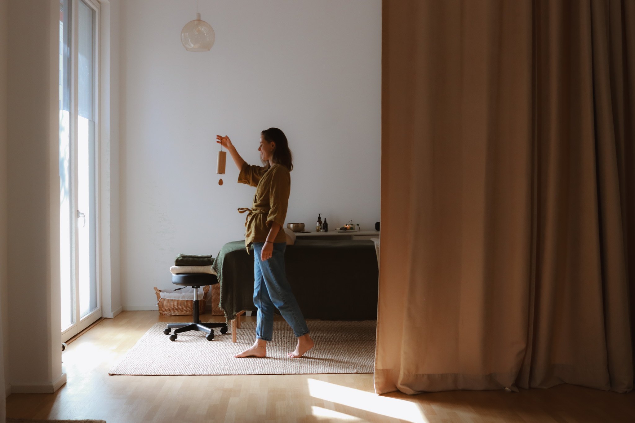 sound healing with chimnes koshi after massage.jpg