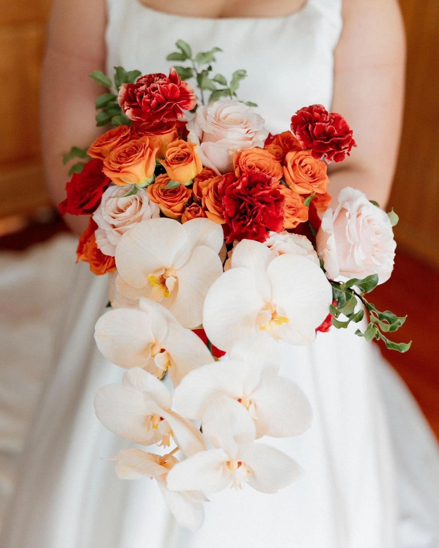 Rich autumn tones, fitting perfectly with our Brides pop of red shoes and Italian Pizza style reception. 

Planned and styled with @sparrowweddings