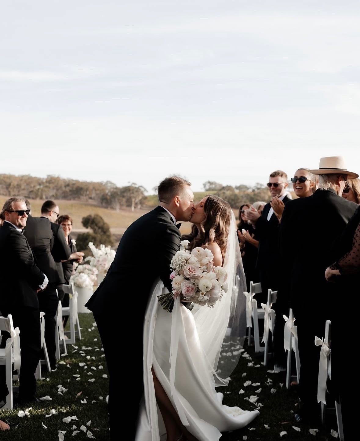 The most romantic bouquet of soft pinks and whites, including local dahlias from @littlelyndochflowerfarm and @hillviewflowers and imported peonies in April?!? 

Get in touch for an end of 2025 or 2026 wedding quote!!