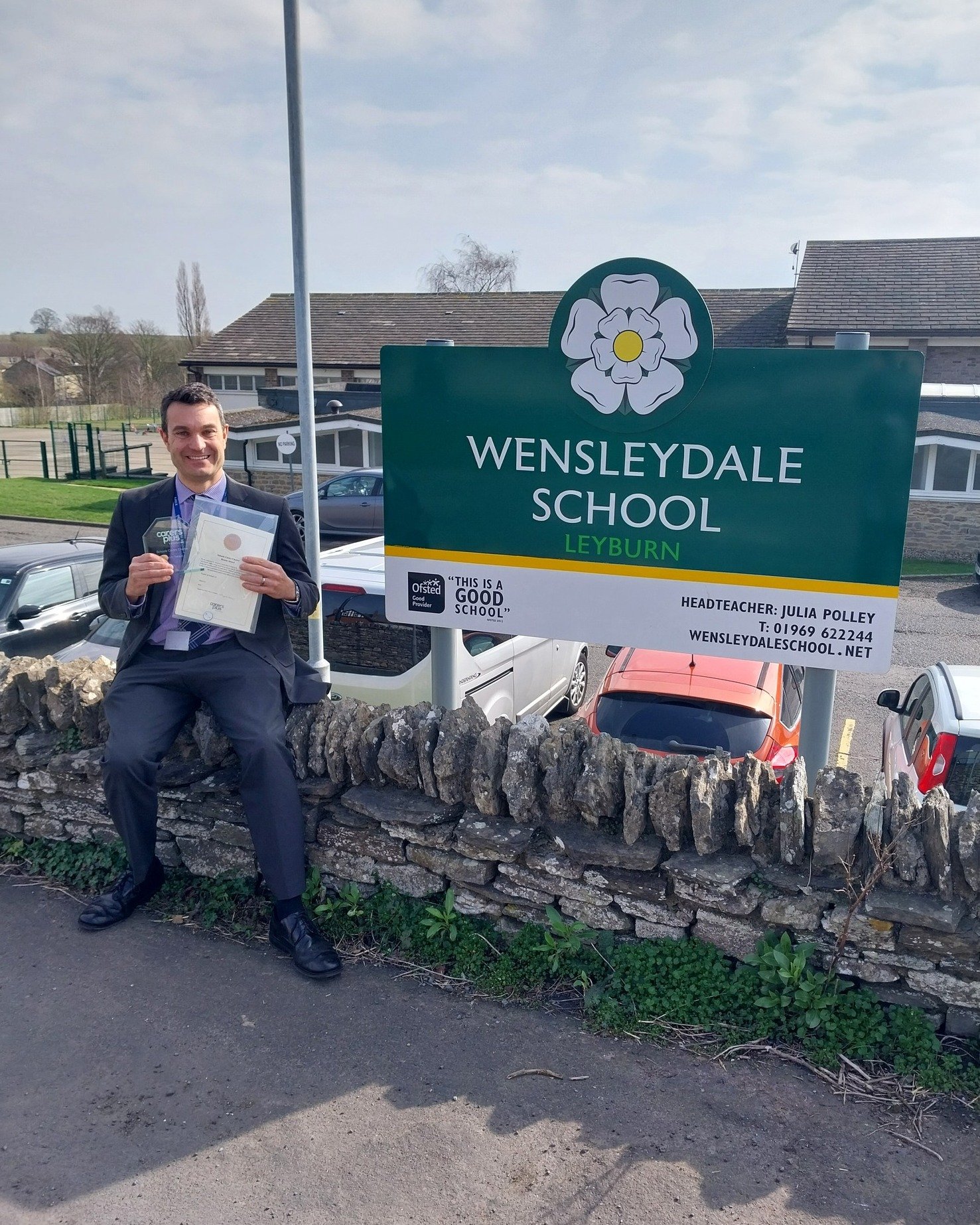 We are delighted to announce that ⭐ Wensleydale School ⭐ has achieved the Carers Plus Yorkshire Schools Carers Charter Bronze Award! 📜

Across the UK, there are around one million young carers under 18, along with a further 600,000 young adult carer