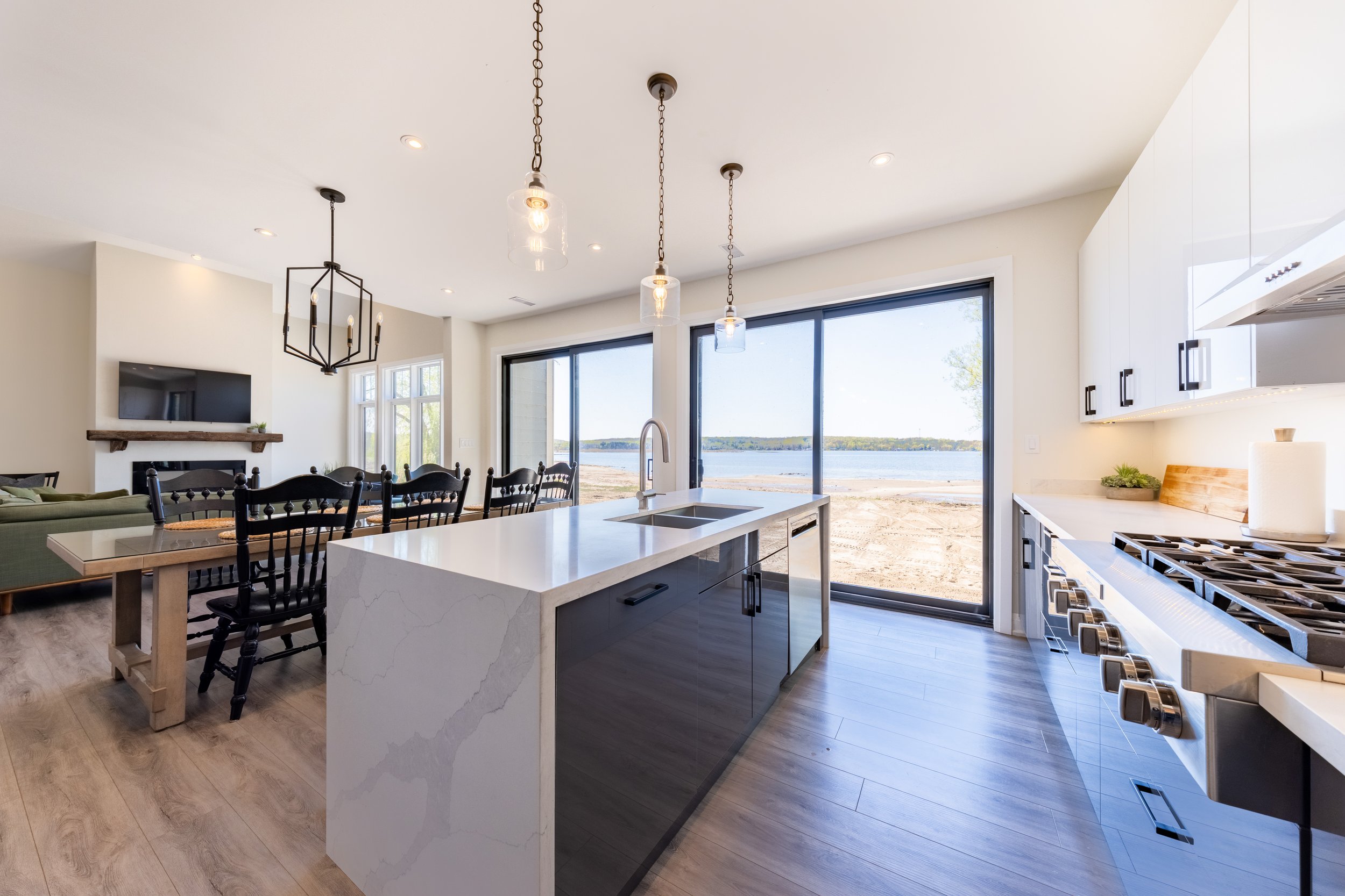 Air BNB Inside-19.jpg