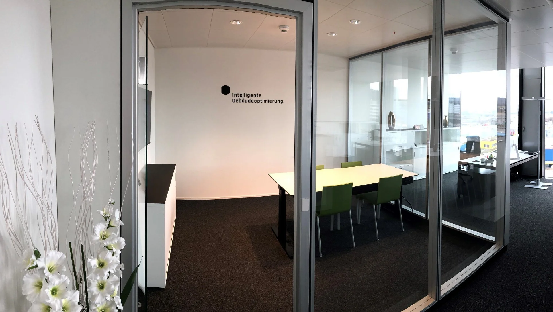 Foto_Eröffnung Büro Pratteln_Büro linker Teil.jpg