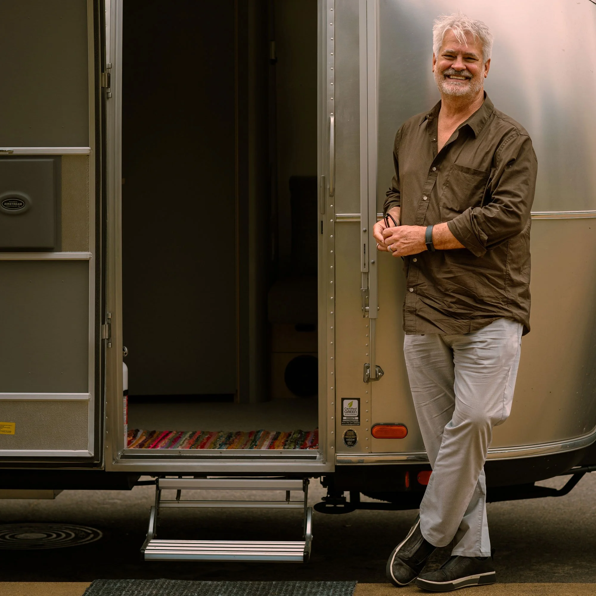 Don Raines Jr. - About two remarkable Swedes in Dallas and one letter to Sweden