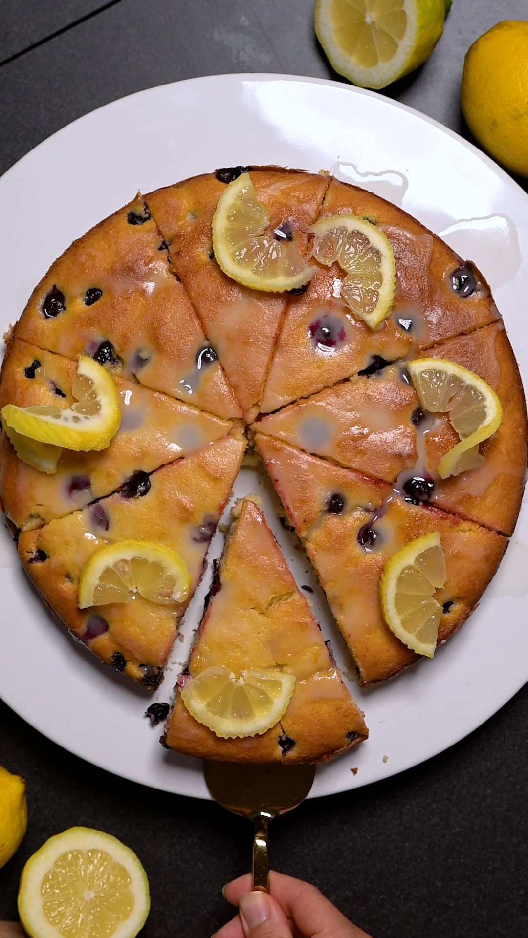 Zitronen Blaubeerkuchen