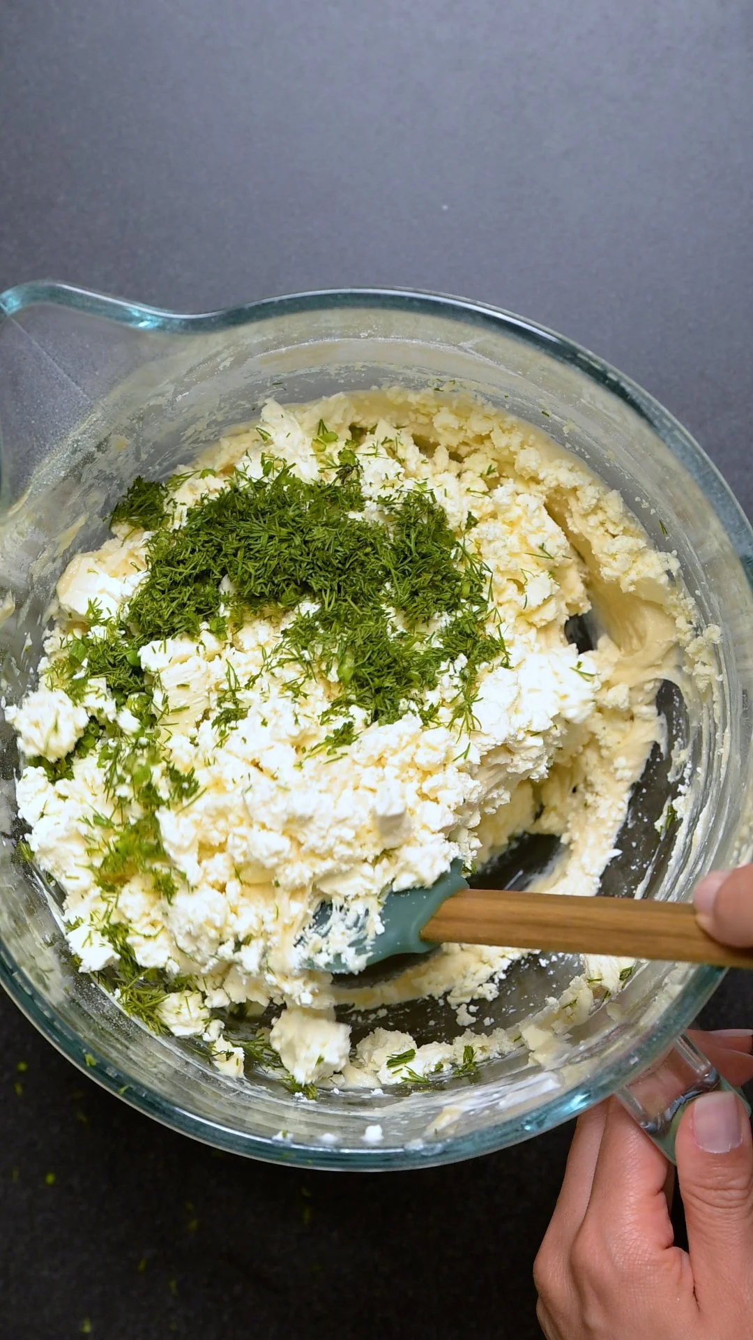 Börek Kuchen mit Feta und Dill