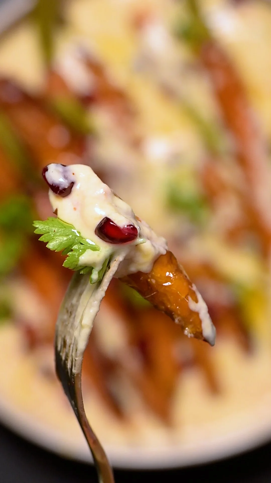 Ofenkarotten mit Hummus Dip