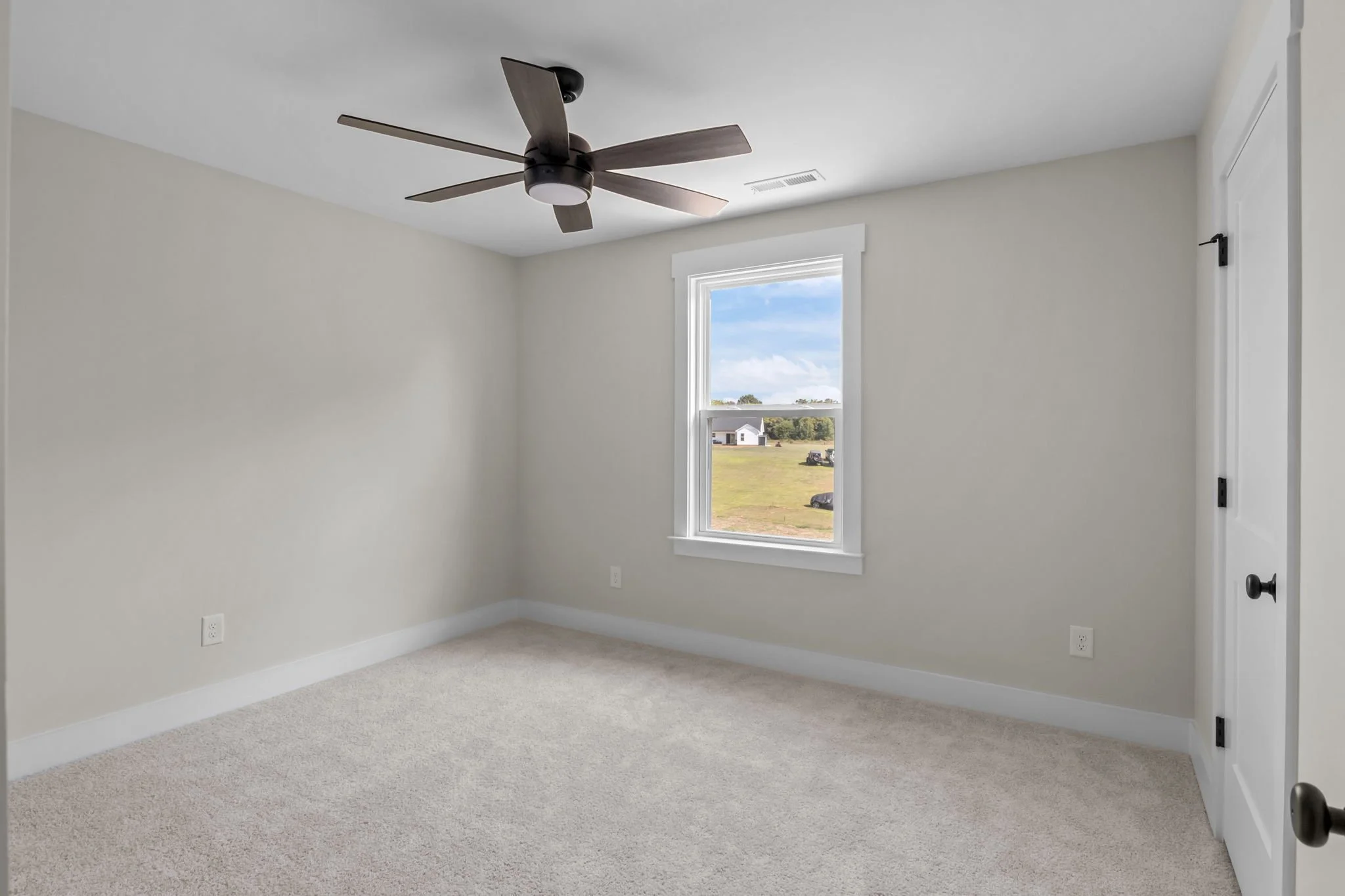 49-web-or-mls-1681 Woolie Rd HDR 072.jpg