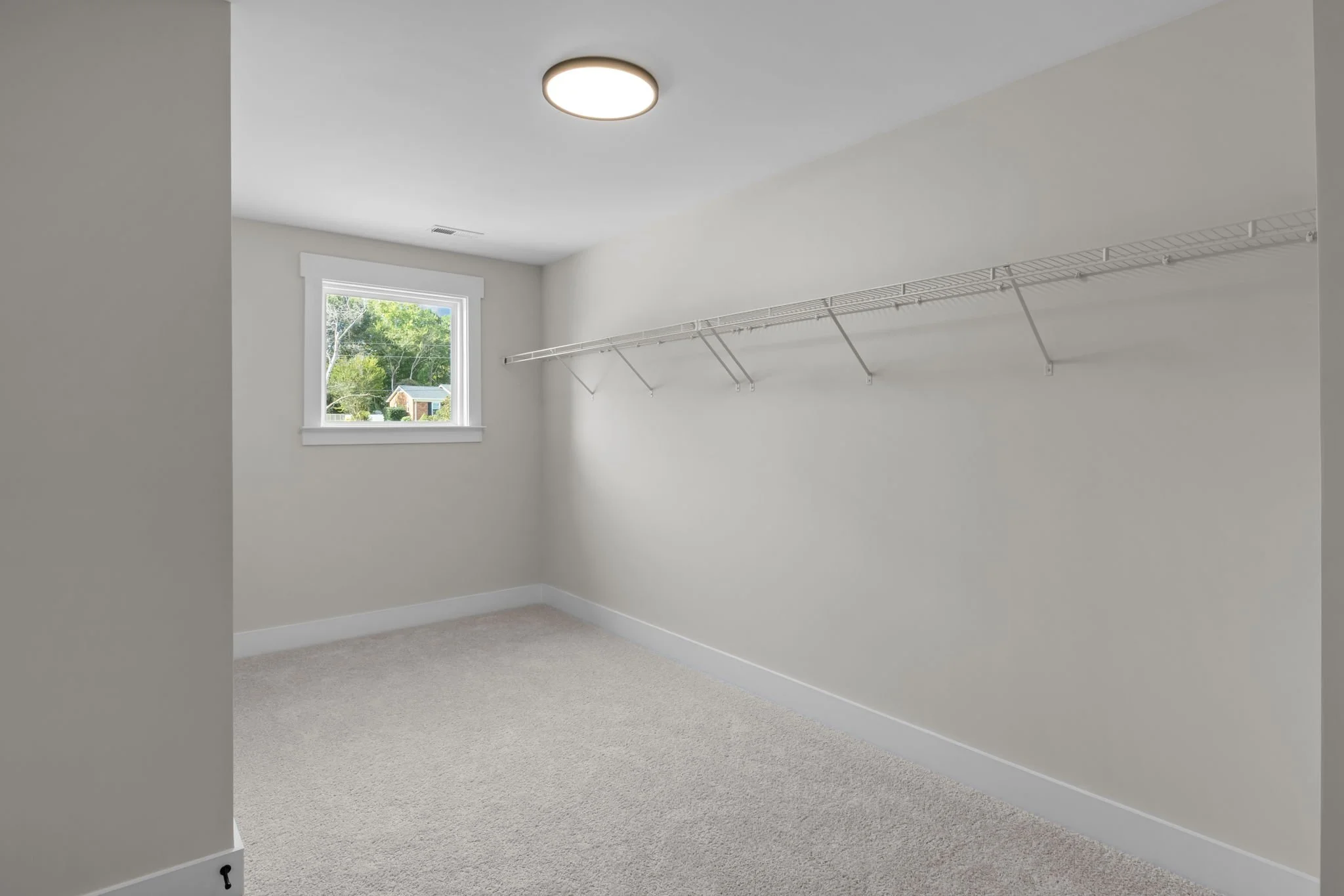 53-web-or-mls-1681 Woolie Rd HDR 084.jpg