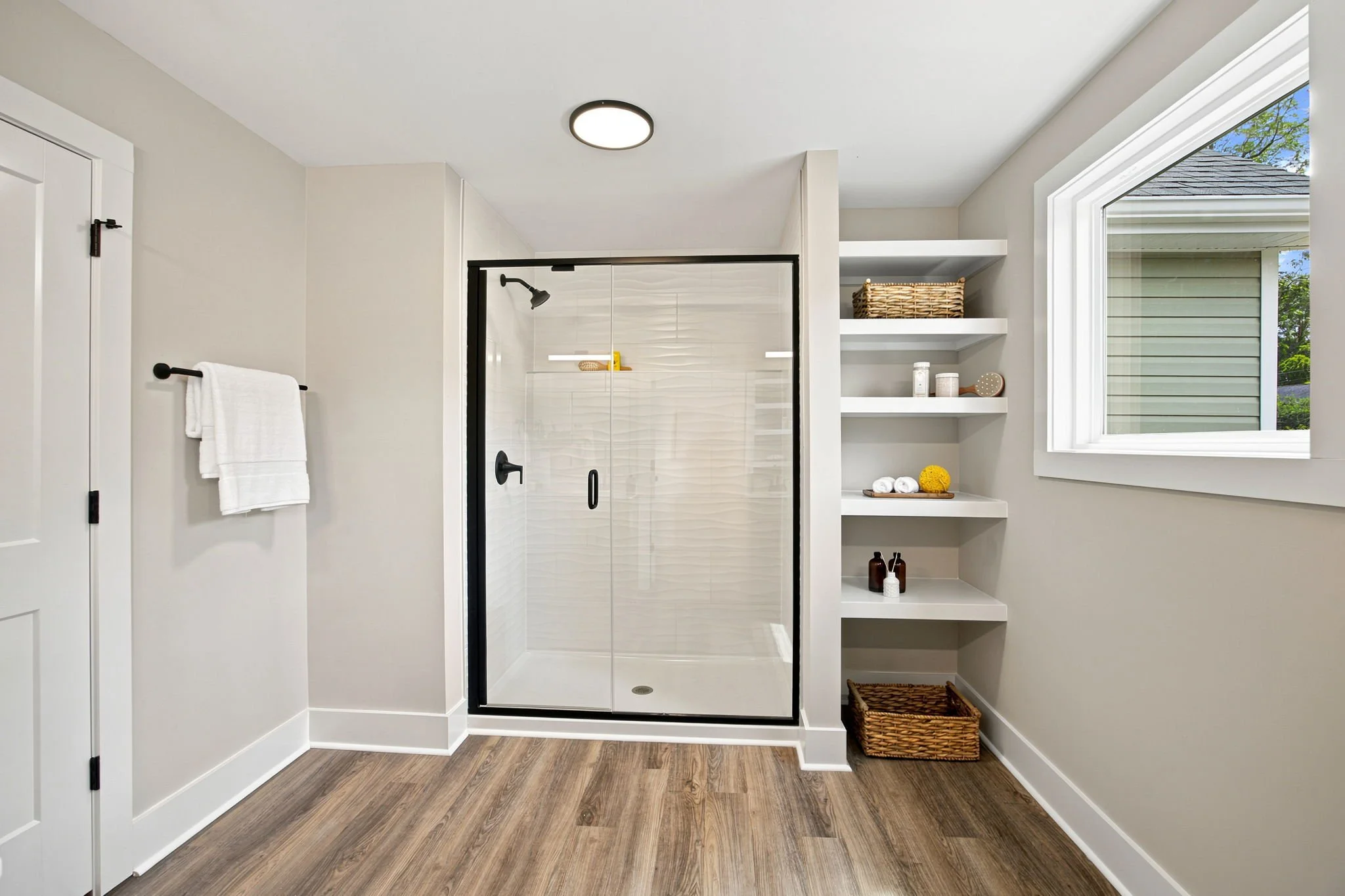 22-web-or-mls-312 North St HDR 086.jpg