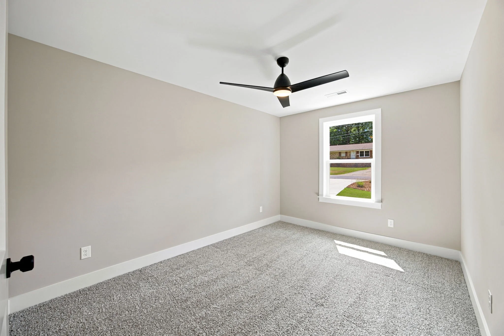 26-web-or-mls-312 North St HDR 059.jpg