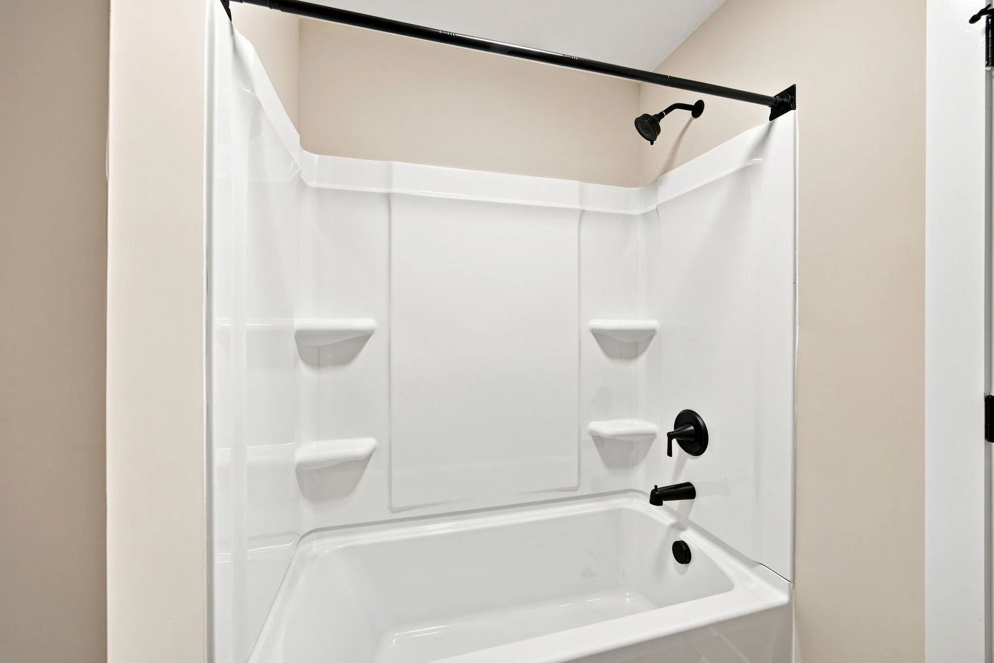 28-web-or-mls-312 North St HDR 065.jpg
