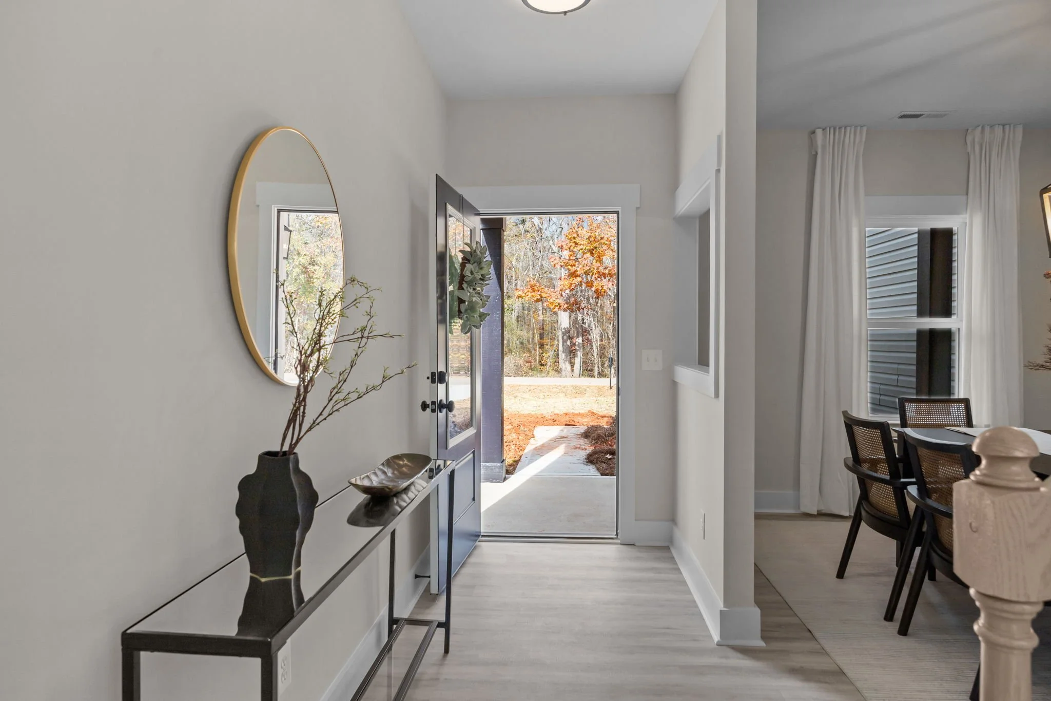 28-web-or-mls-220 Lingerfelt Dr HDR006.jpg