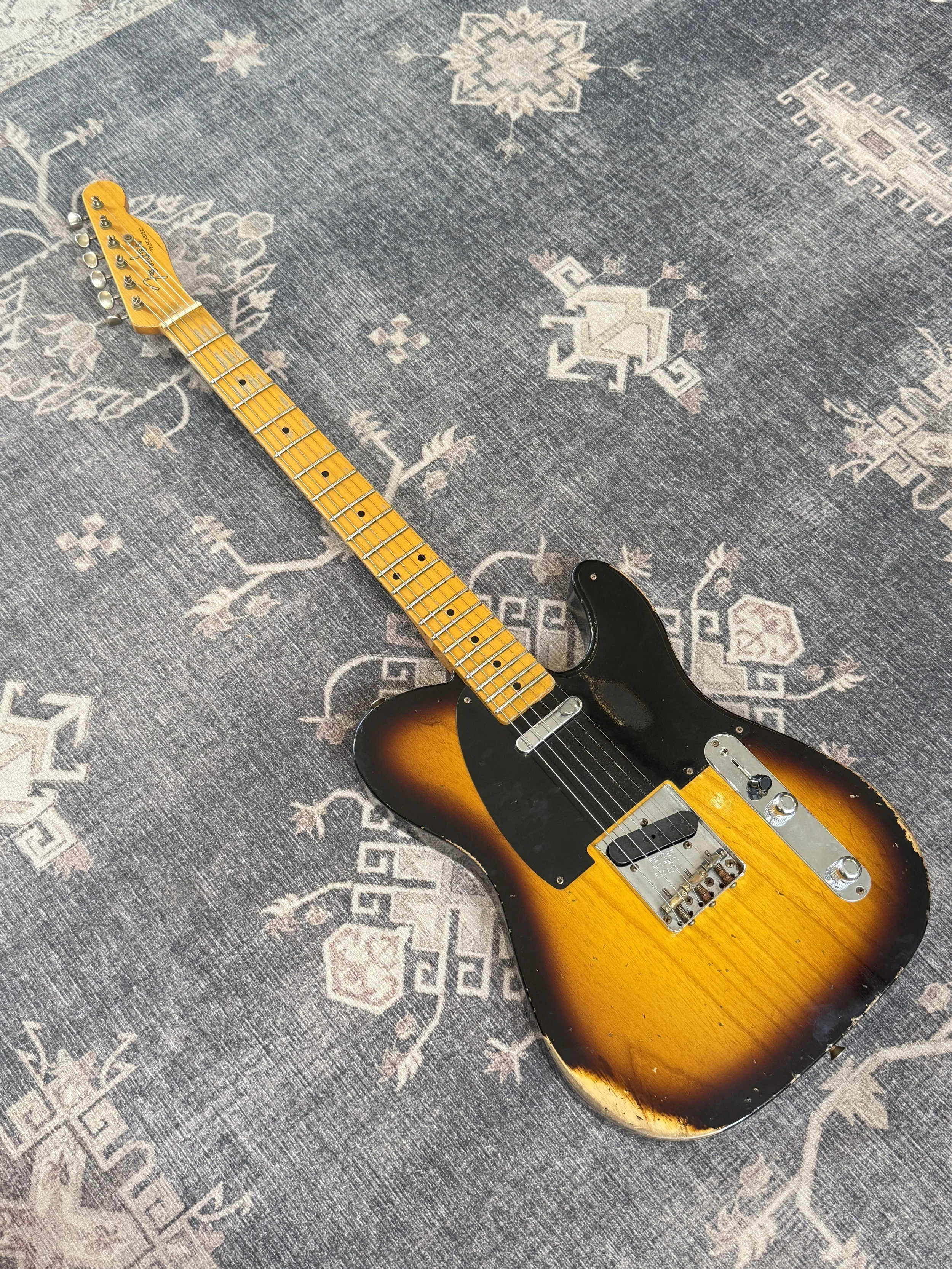 2021 Fender Telecaster Custom Shop / Original Hard Shell Case and Case Candy / Distressed to Impress