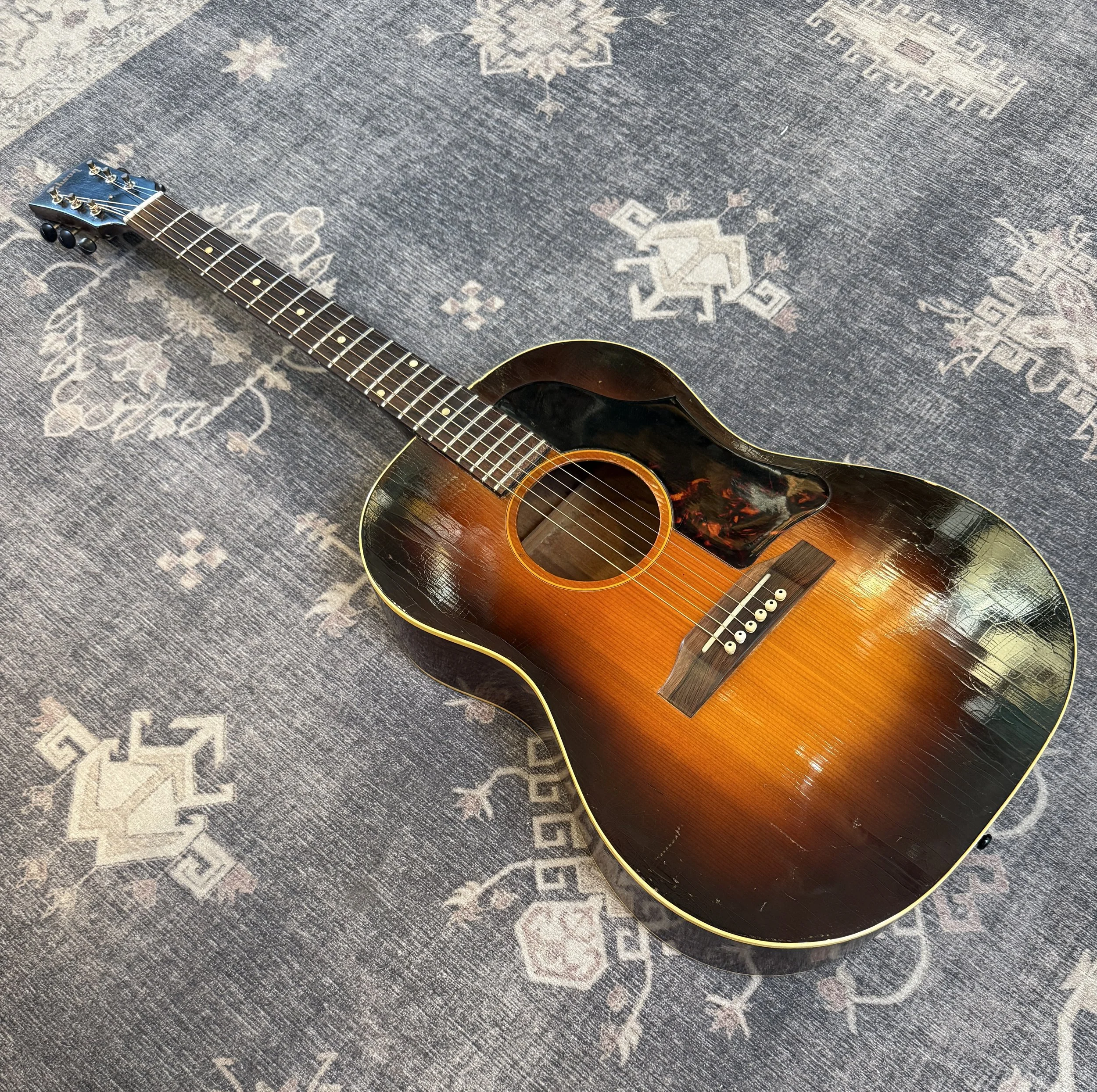 1963 Gibson LG1