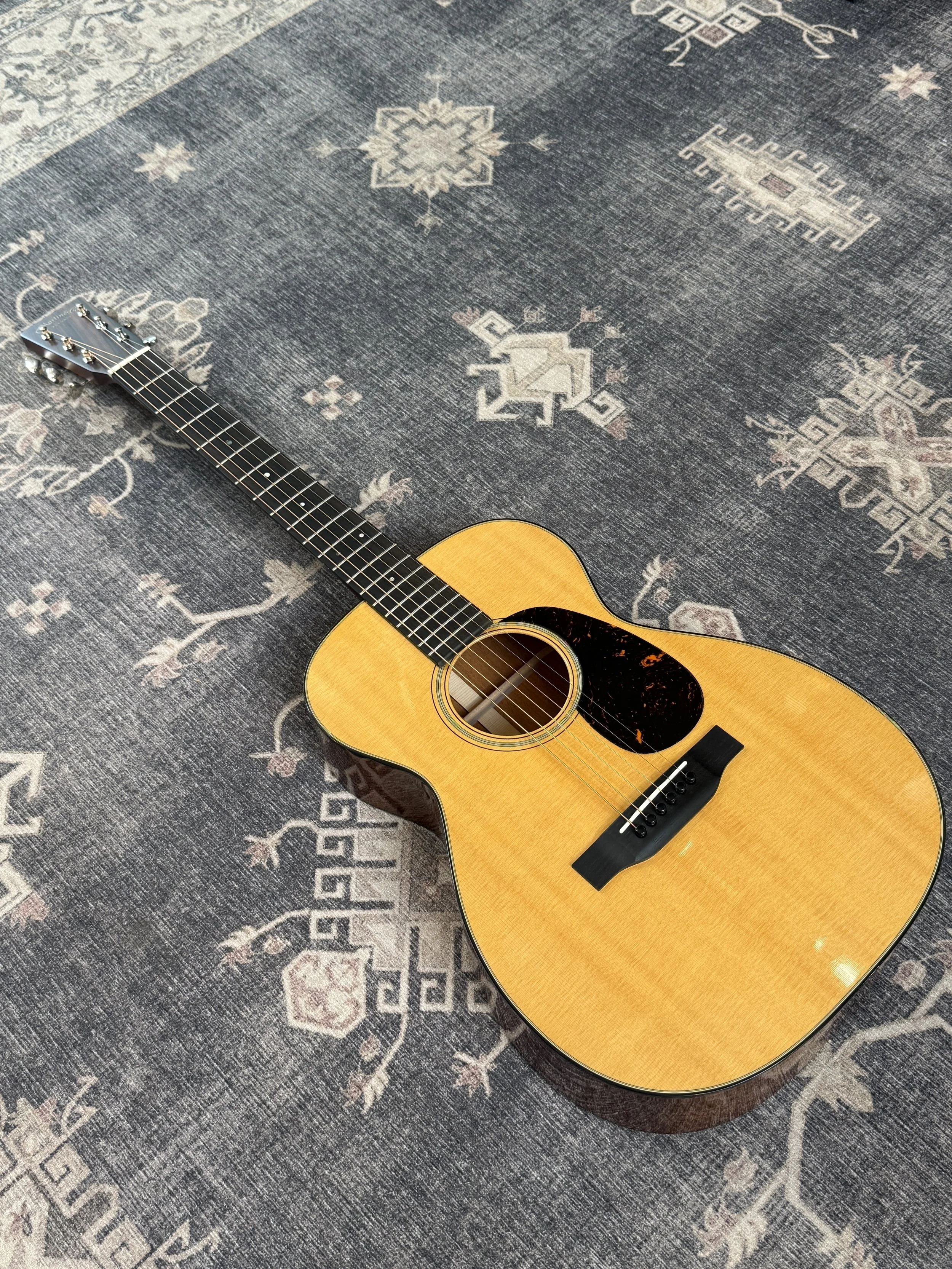 2024 Martin 0-18 / Original Hard Shell Case / Single Owner, Barely Played