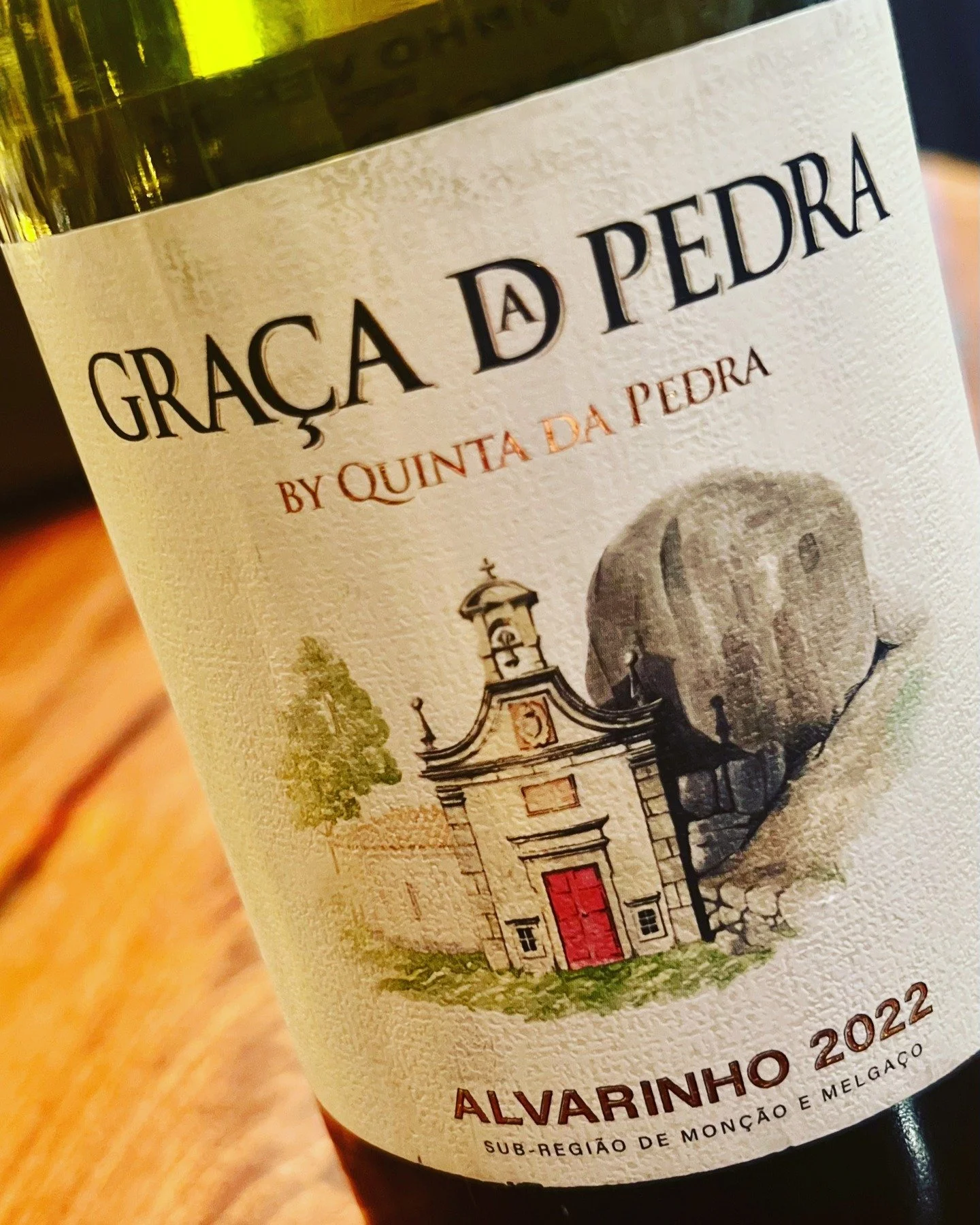 From @winegirlgonewild NEW blog : How Alternative Can We Get? - "Tasting Alvarinho - Graca Da Pedra - Vino Verde, Portugal&rdquo;

Alvarinho is making its claim on my life, is stuck in my mind, is driving how I plan my day, and hangs in my recap