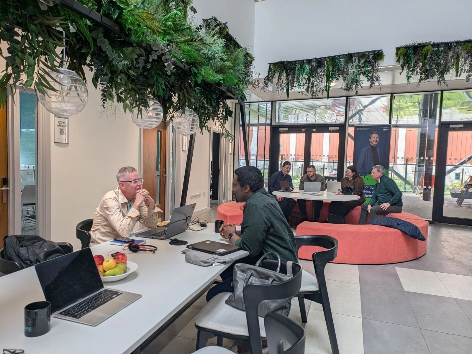 KQ CLICK Drop-in