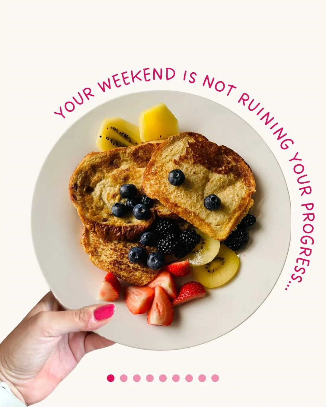 Your weekend is not the enemy.
Your social life is not the enemy.
Restaurants are not the enemy.
Dessert is not the enemy.
Enjoying food is not the enemy.

The real issue is often the all-or-nothing cycle :

You try to be perfect from Monday to Frida