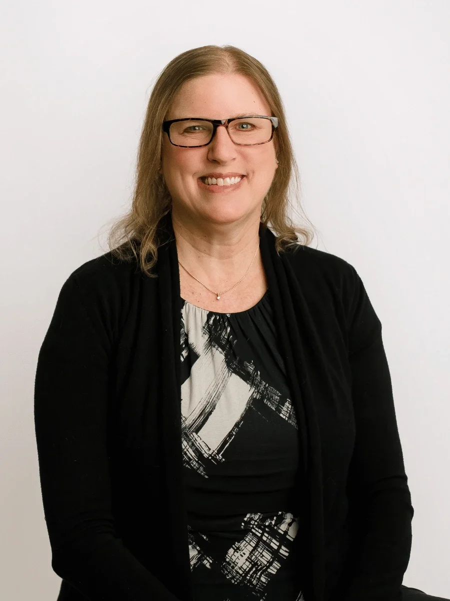 kristin louis attorney portrait bh collaborative family law