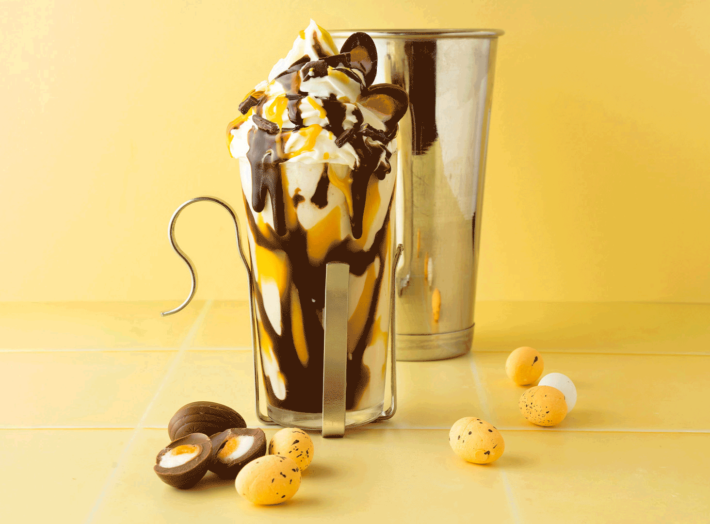 EddieRocket's_MailChimp_Creme-Egg-Shake.gif
