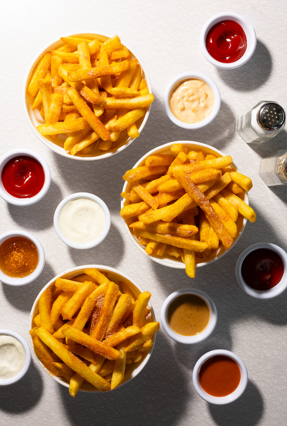 A Guide to Eddie Rocket’s Sauces